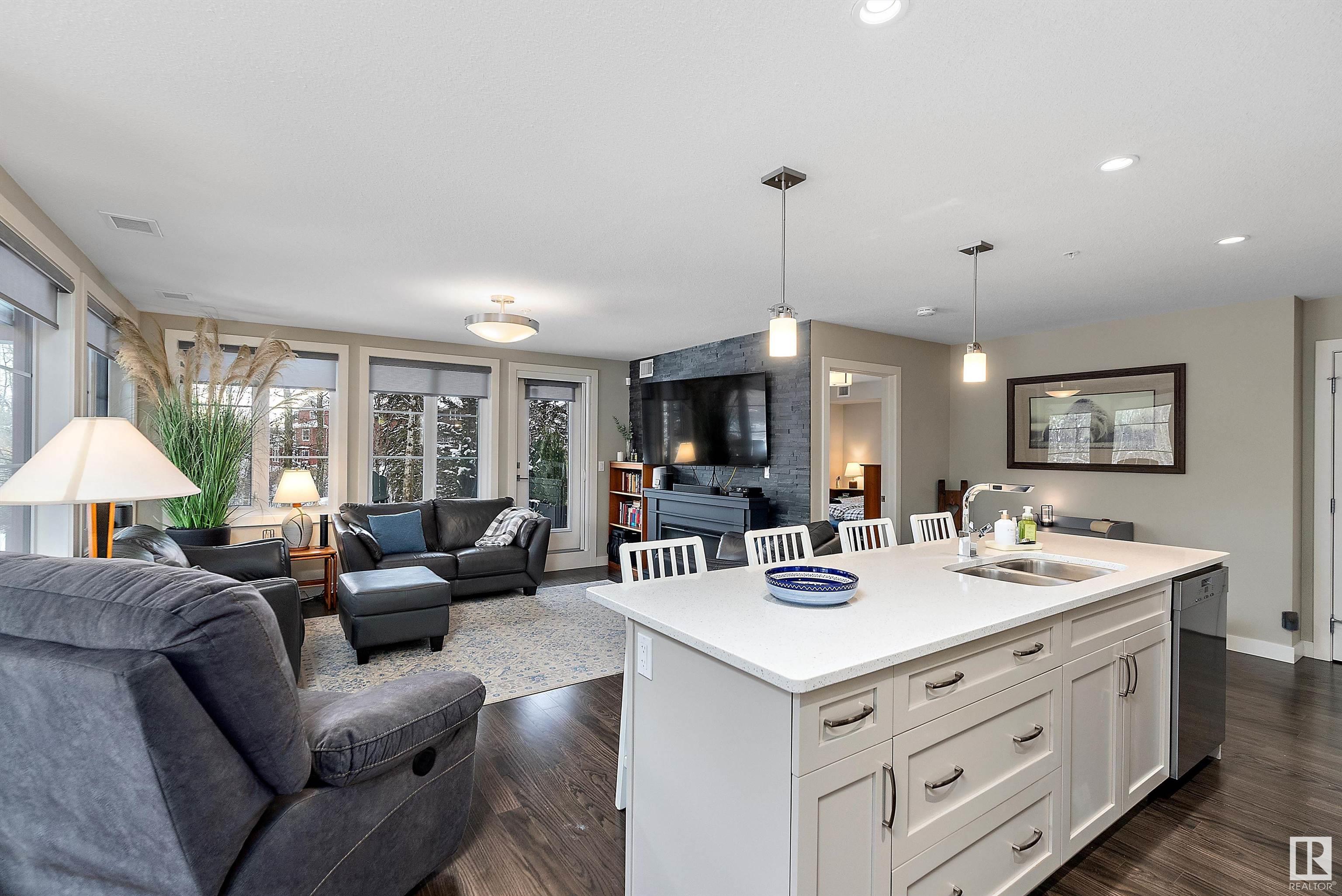      #104 5025 EDGEMONT BV NW , Edmonton,  ,T6M 0S8 ;  Listing Number: MLS E4420883
