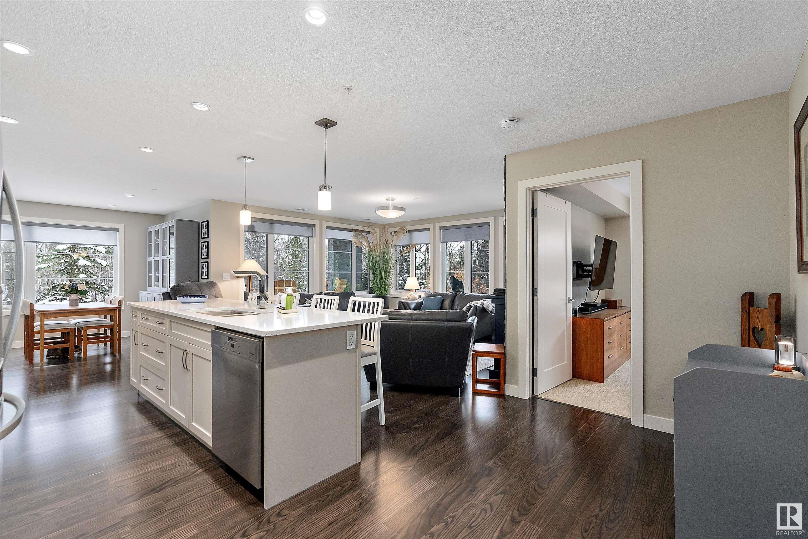      #104 5025 EDGEMONT BV NW , Edmonton,  ,T6M 0S8 ;  Listing Number: MLS E4420883