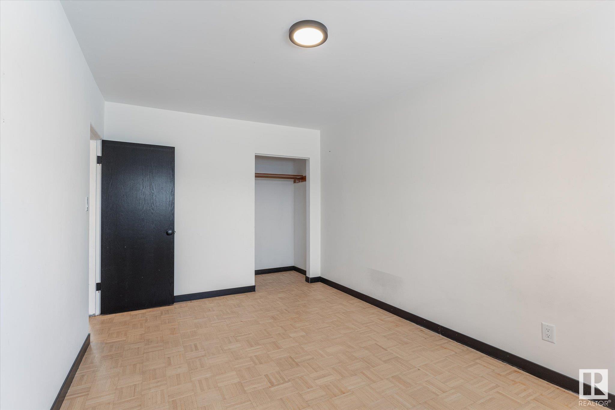      13556 139 ST NW , Edmonton,  ,T5L 2C4 ;  Listing Number: MLS E4420887