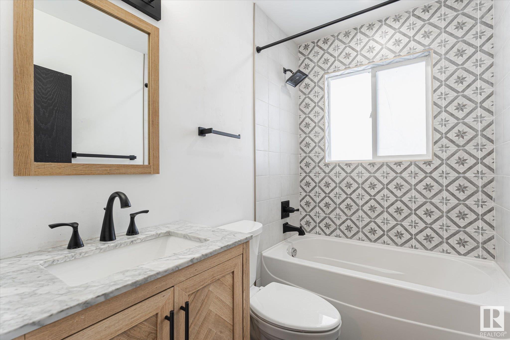      13556 139 ST NW , Edmonton,  ,T5L 2C4 ;  Listing Number: MLS E4420887