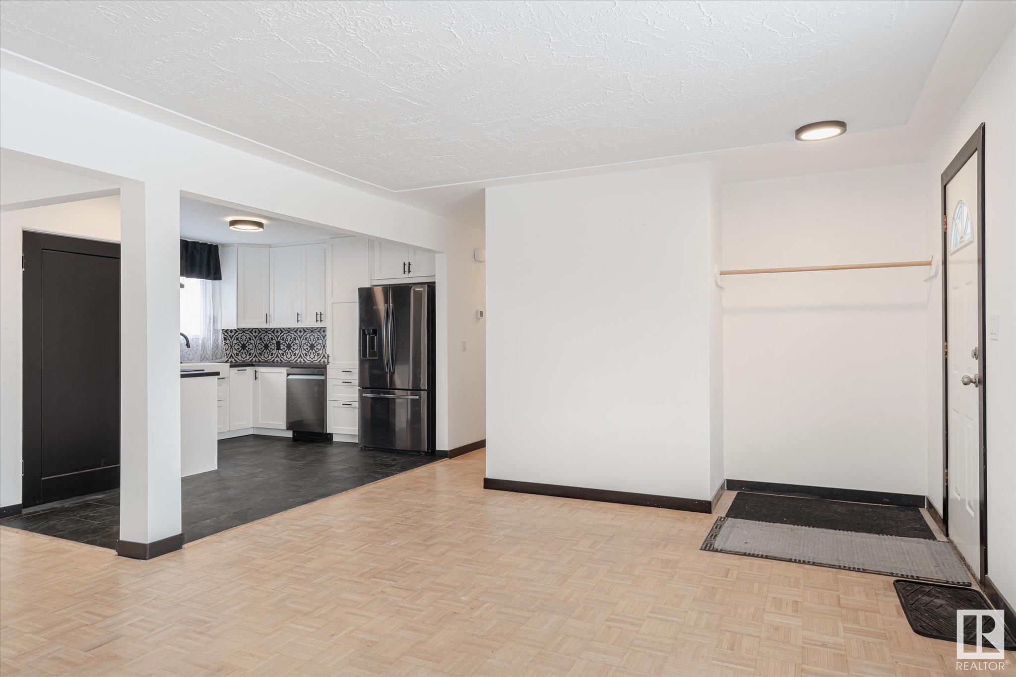      13556 139 ST NW , Edmonton,  ,T5L 2C4 ;  Listing Number: MLS E4420887
