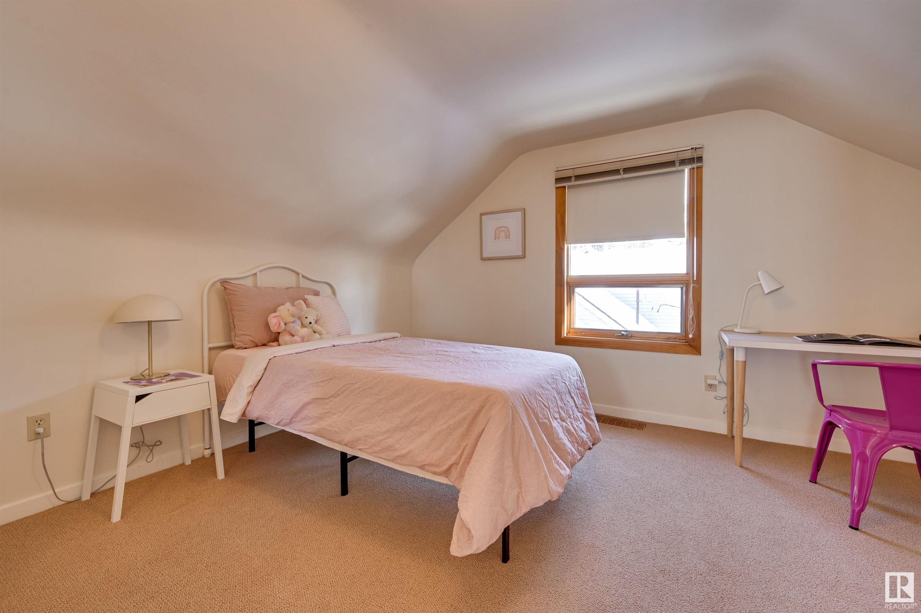      11419 73 AV NW , Edmonton,  ,T6G 0E2 ;  Listing Number: MLS E4420888