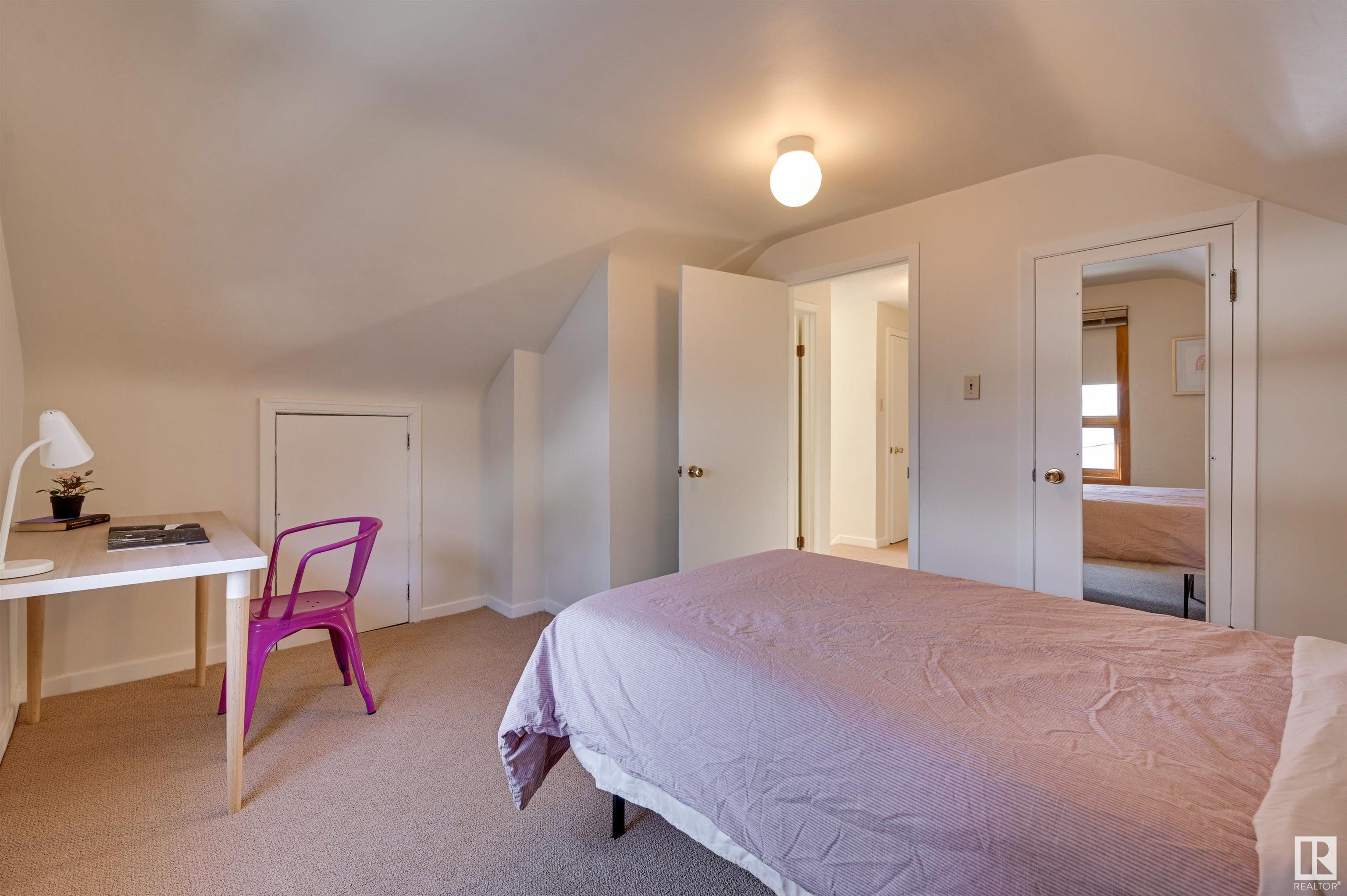      11419 73 AV NW , Edmonton,  ,T6G 0E2 ;  Listing Number: MLS E4420888