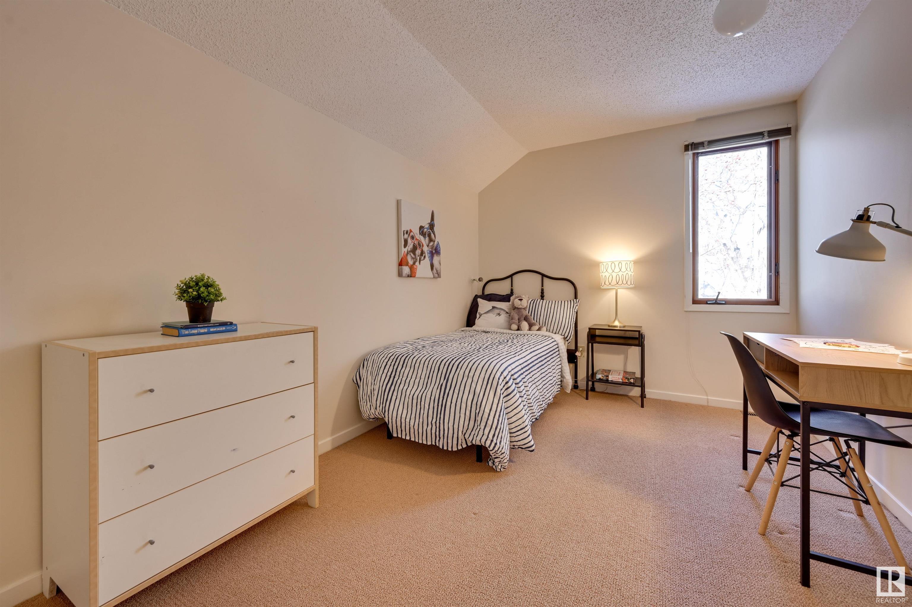      11419 73 AV NW , Edmonton,  ,T6G 0E2 ;  Listing Number: MLS E4420888