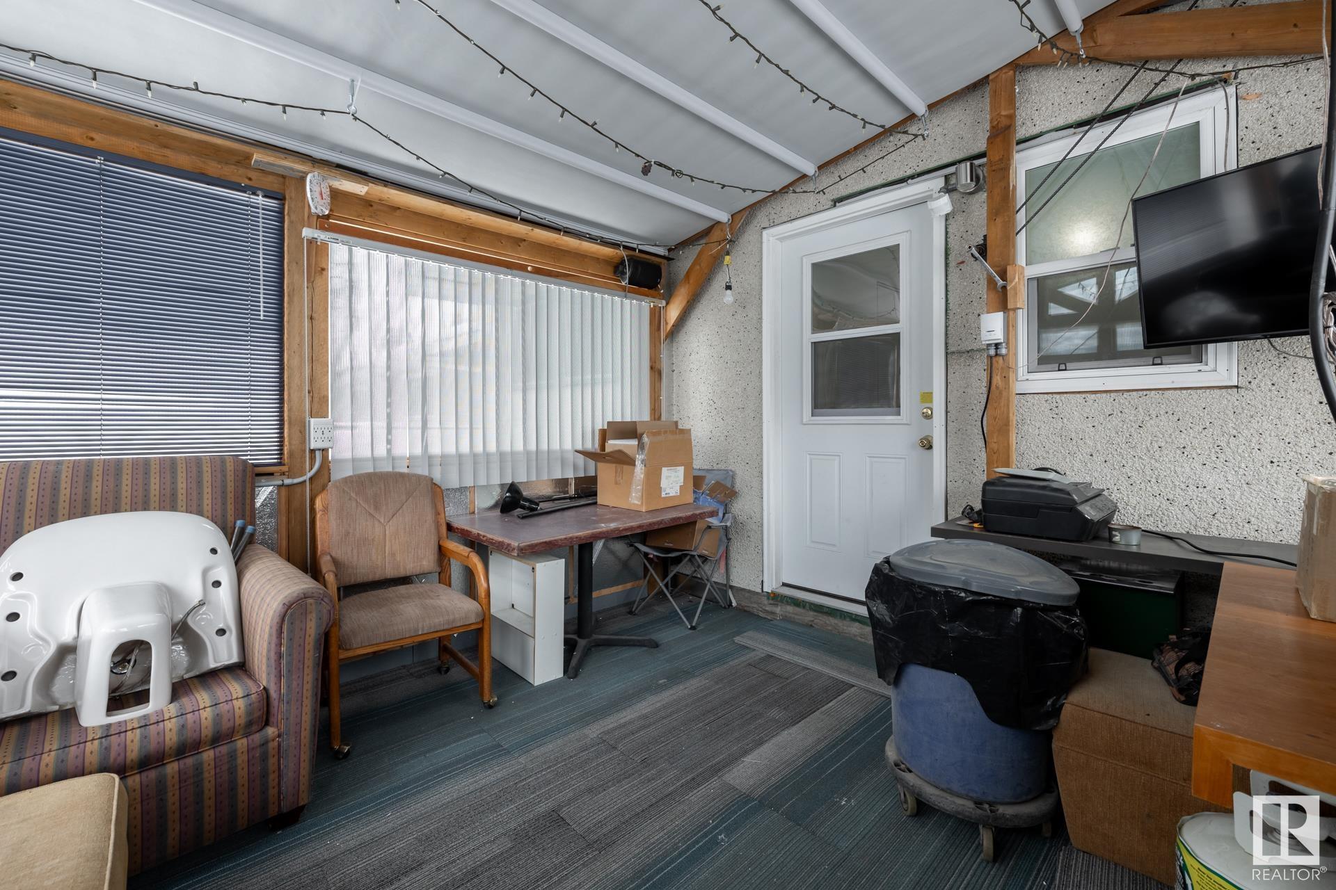      736 KNOTTWOOD RD S NW , Edmonton,  ,T6K 1W5 ;  Listing Number: MLS E4420891
