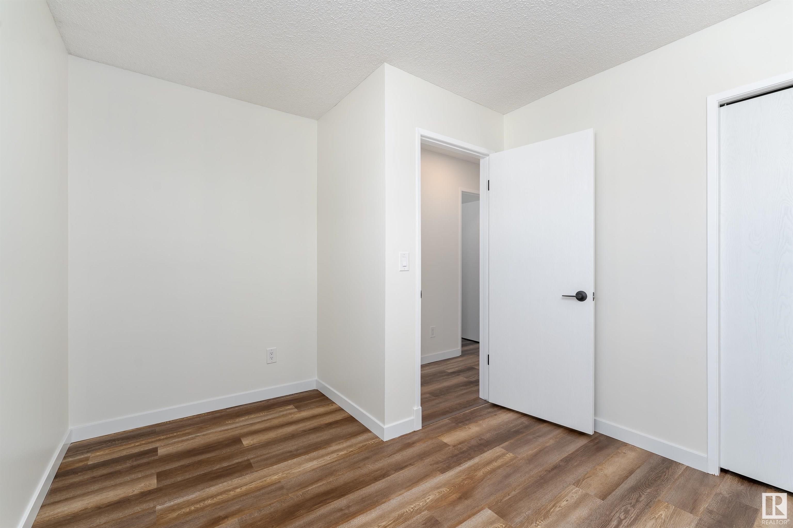      2339 139 AV NW , Edmonton,  ,T5Y 1S1 ;  Listing Number: MLS E4420893
