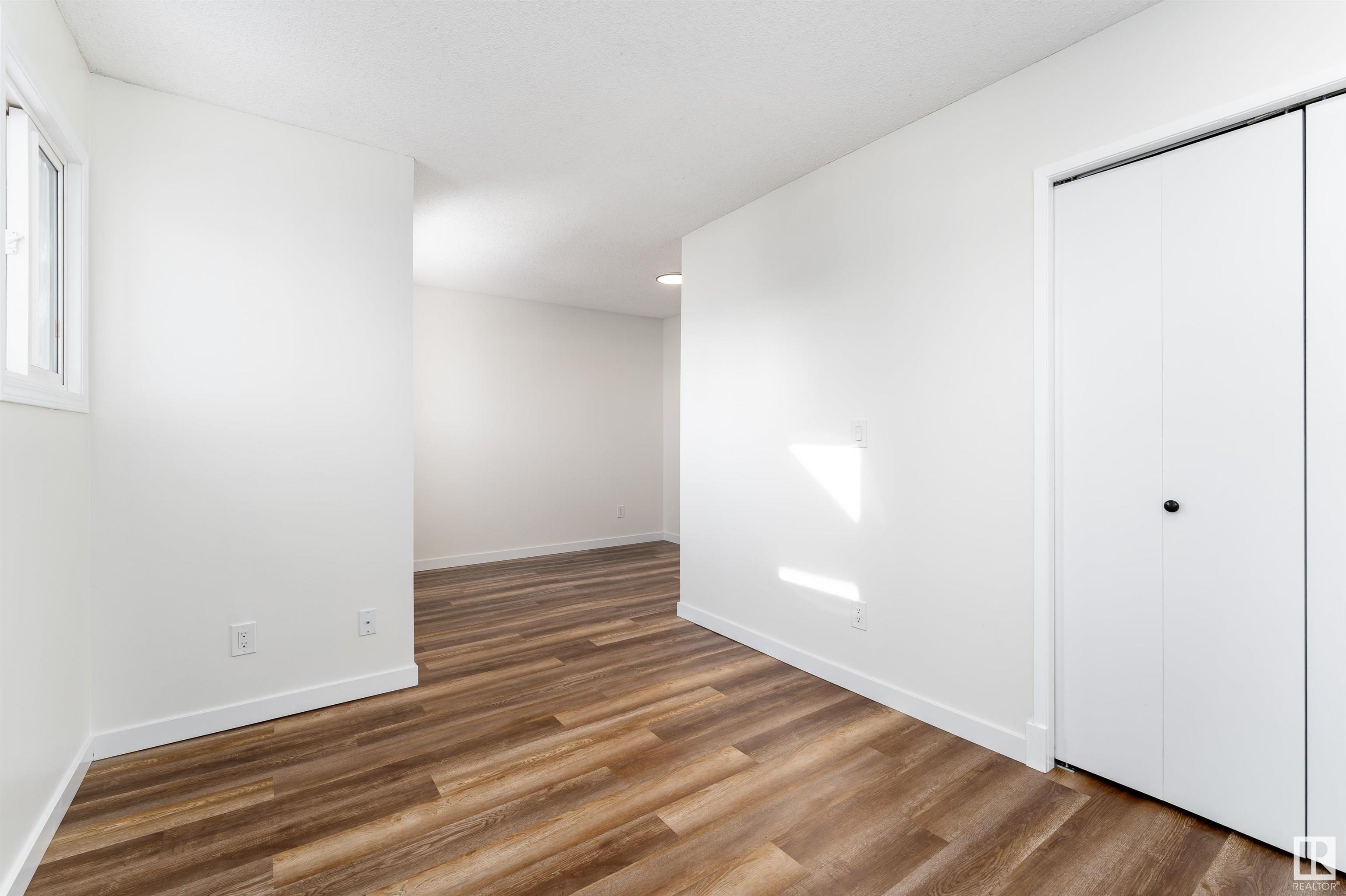      2339 139 AV NW , Edmonton,  ,T5Y 1S1 ;  Listing Number: MLS E4420893