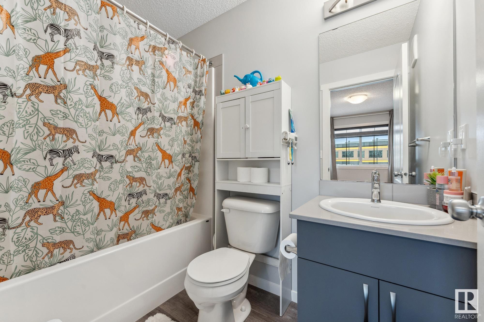      21905 93 AV NW , Edmonton,  ,T5T 7N8 ;  Listing Number: MLS E4420902