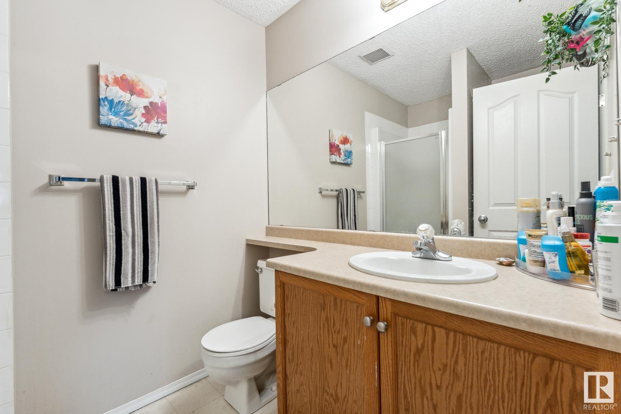      10511 42 AV NW , Edmonton,  ,T6J 7G8 ;  Listing Number: MLS E4420907