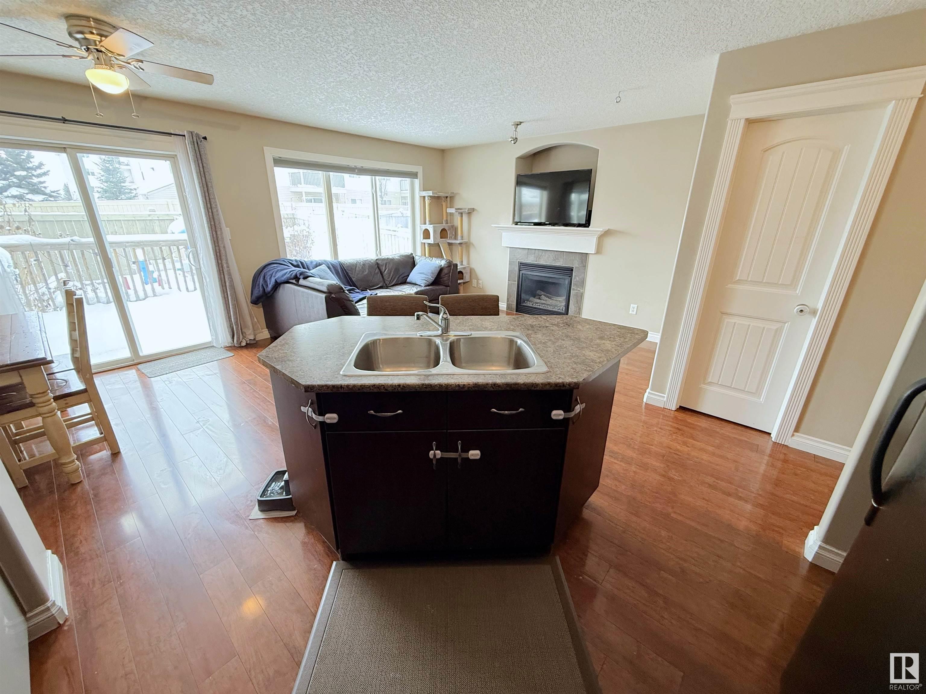      6 MERIDIAN LO , Stony Plain,  ,T7Z 0B6 ;  Listing Number: MLS E4420910