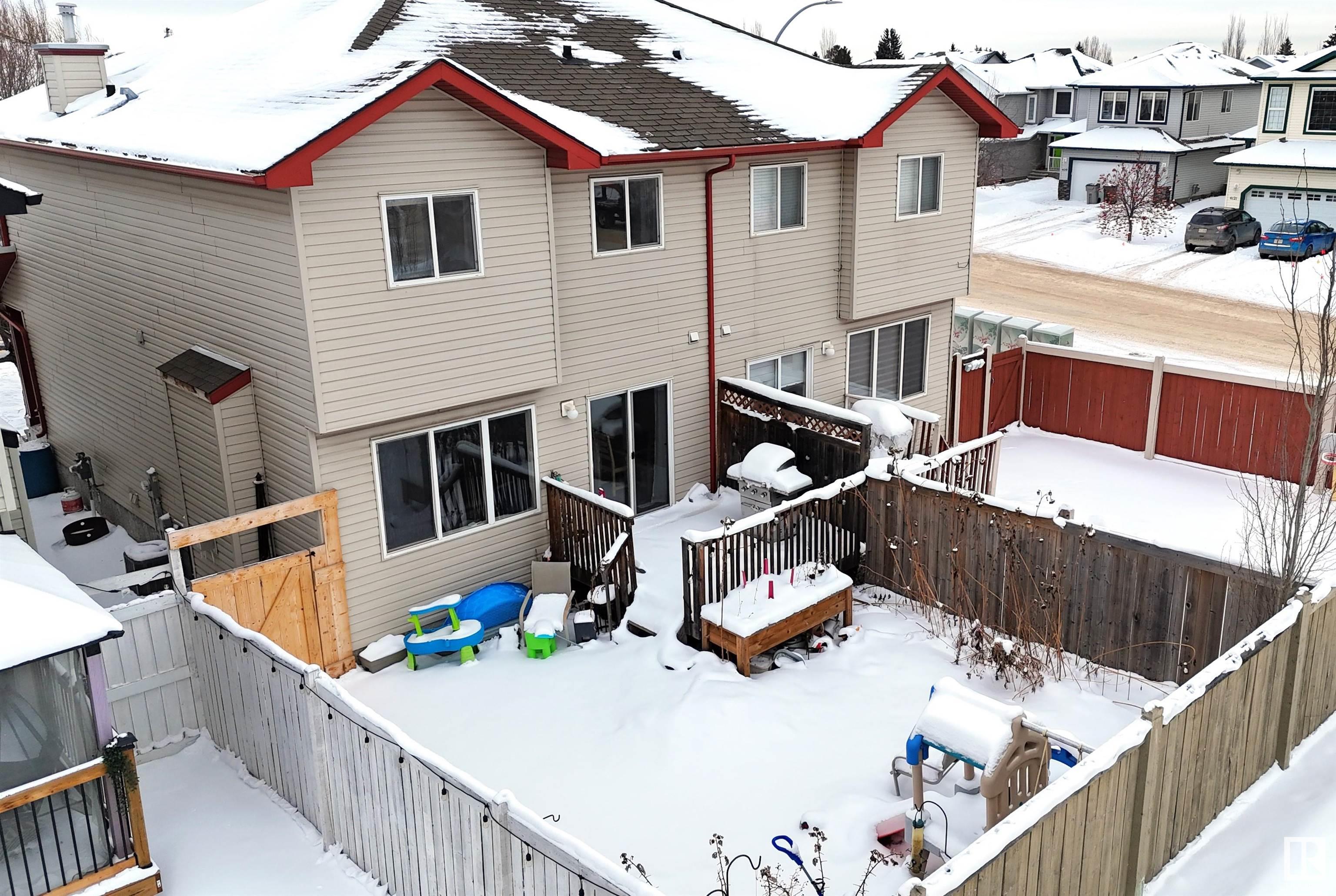      6 MERIDIAN LO , Stony Plain,  ,T7Z 0B6 ;  Listing Number: MLS E4420910
