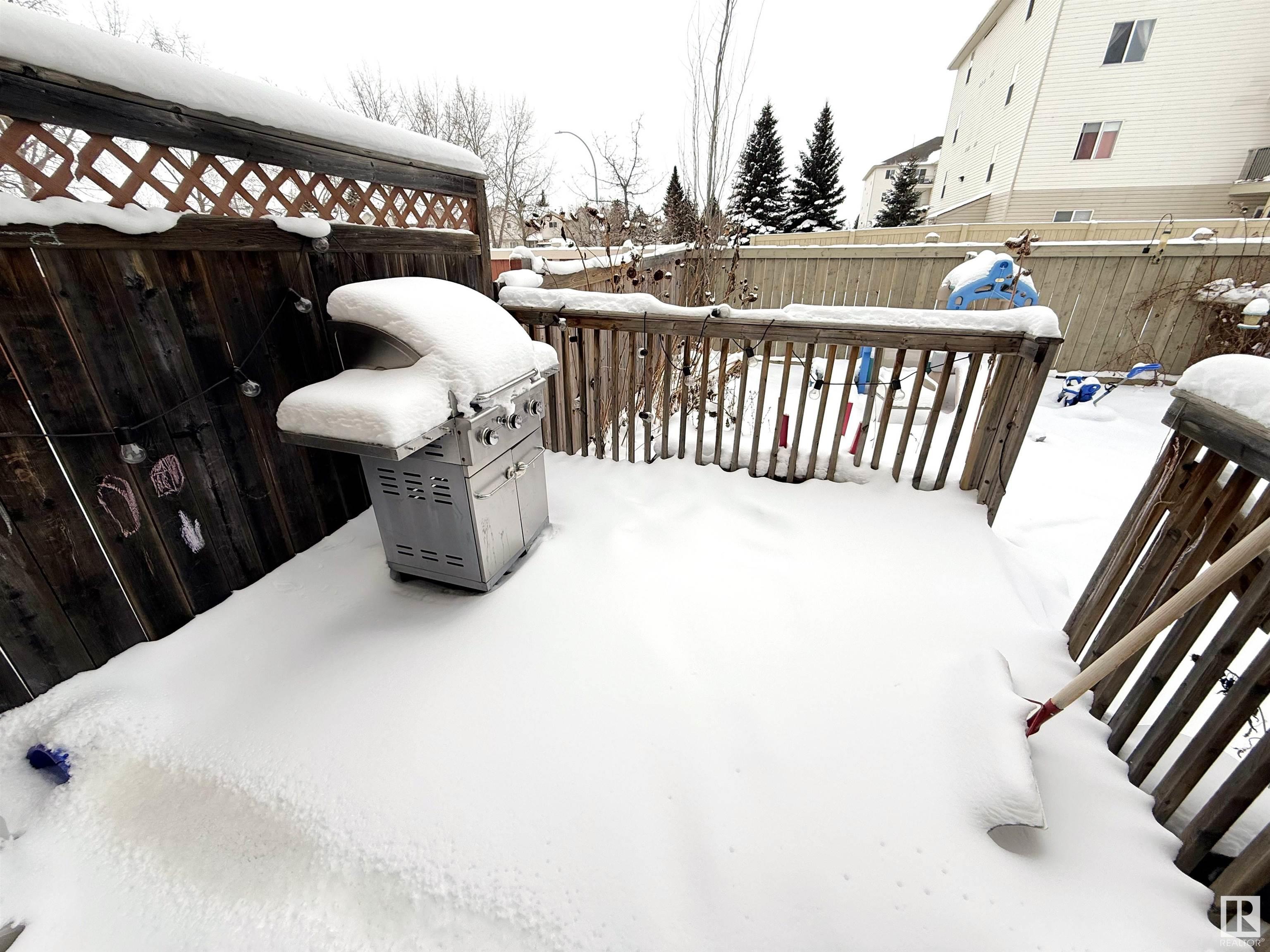      6 MERIDIAN LO , Stony Plain,  ,T7Z 0B6 ;  Listing Number: MLS E4420910