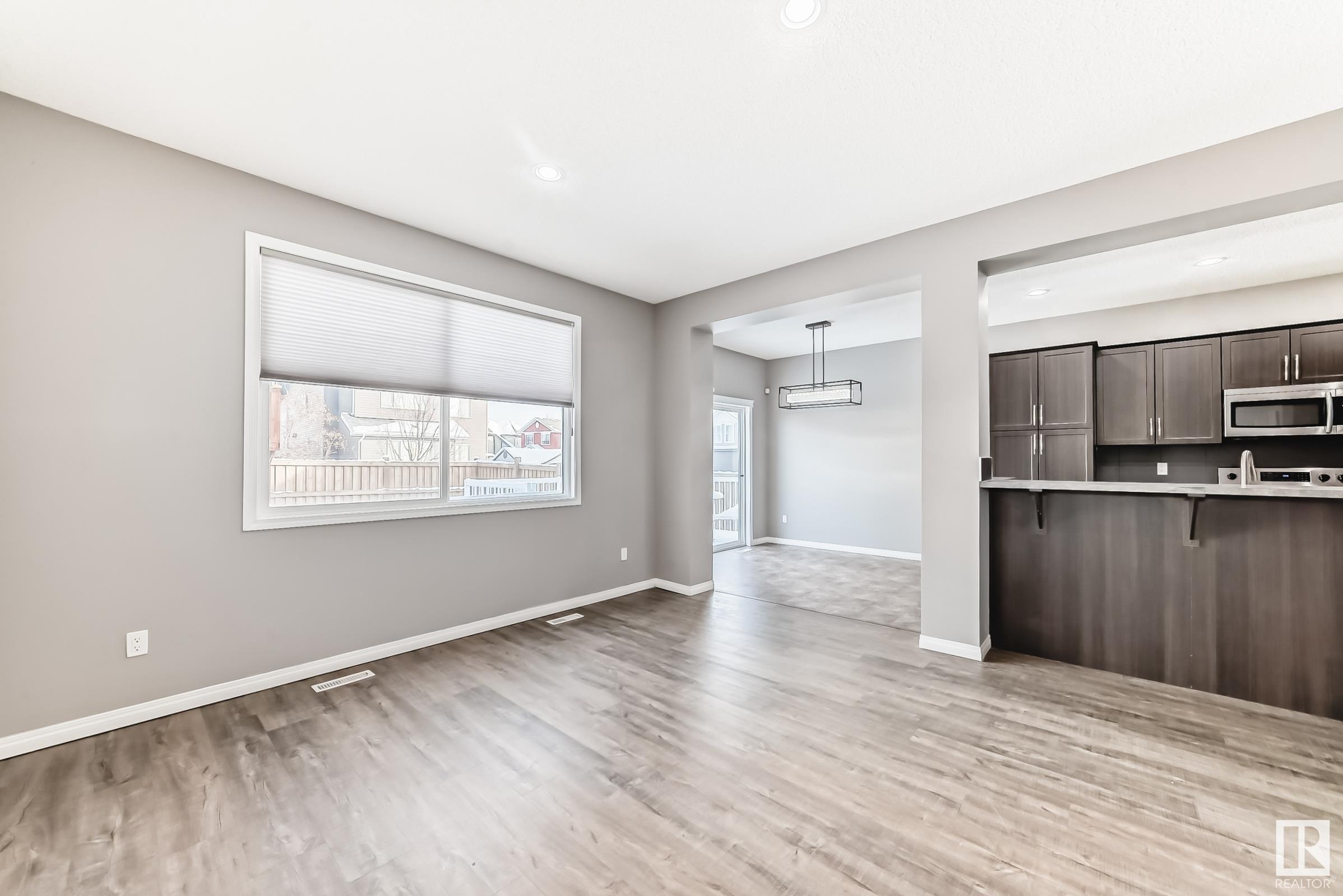     5616 175 AV NW , Edmonton,  ,T5Y 0T6 ;  Listing Number: MLS E4420913