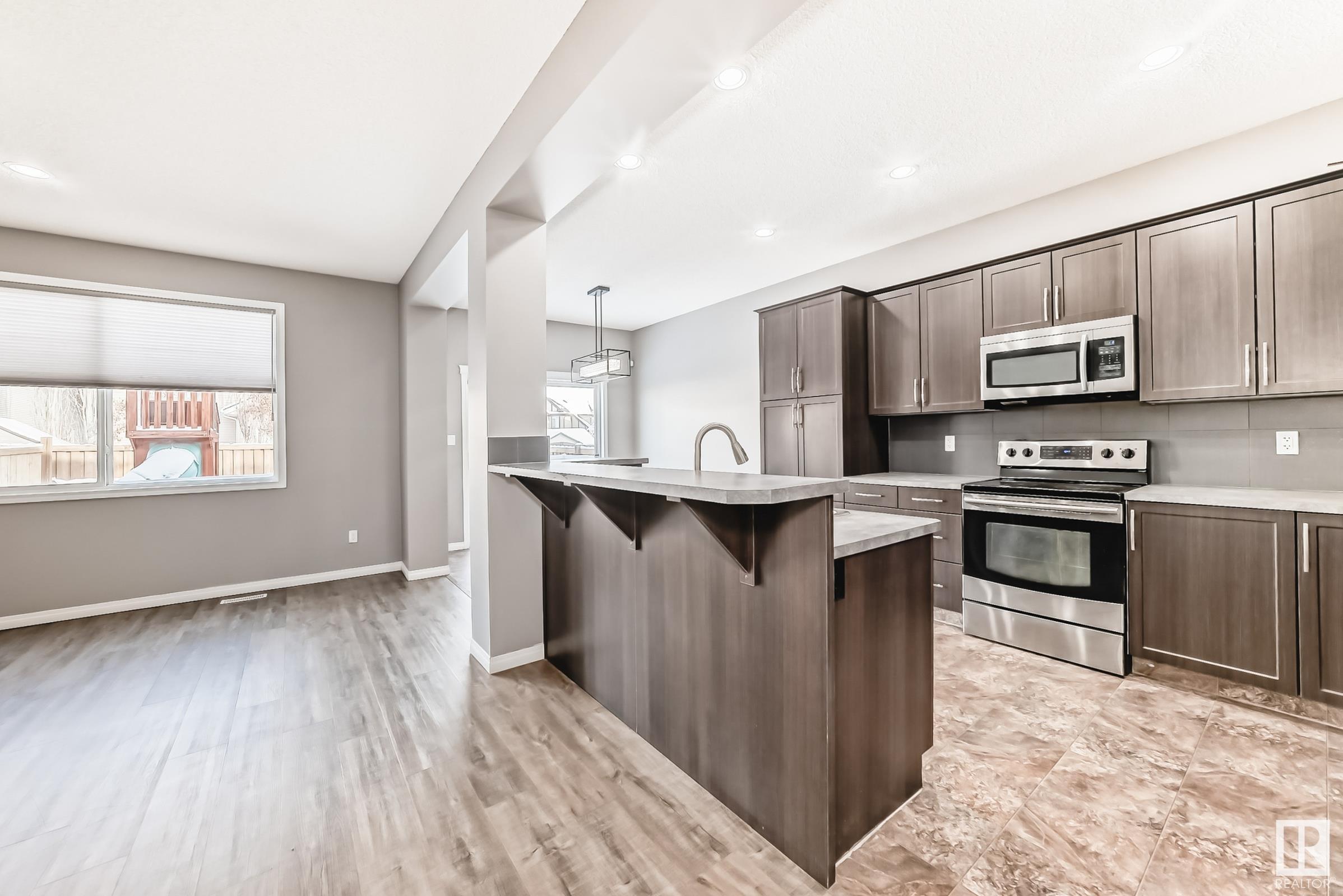      5616 175 AV NW , Edmonton,  ,T5Y 0T6 ;  Listing Number: MLS E4420913