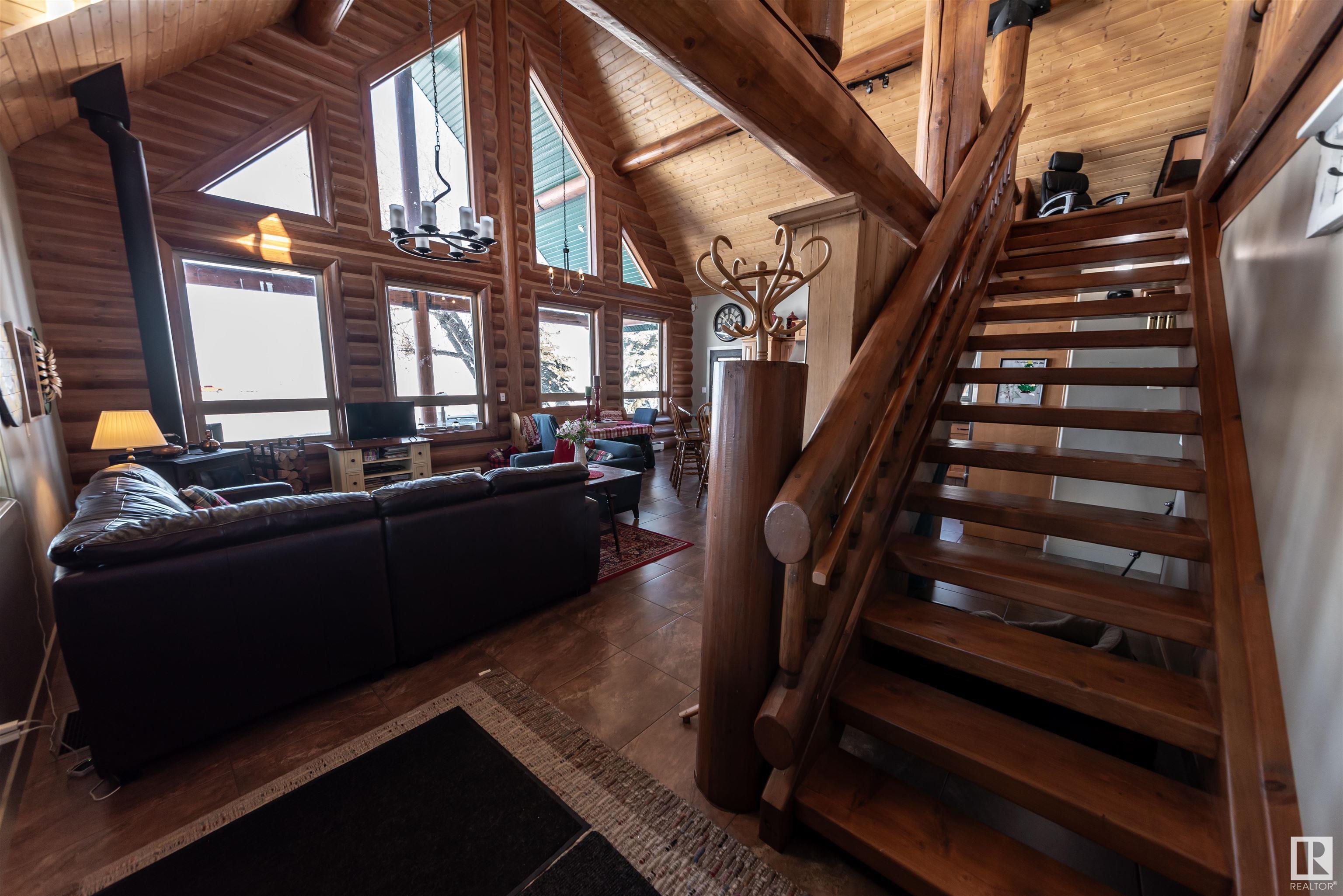      4916 50 AV , Rural Lac Ste. Anne County,  ,T0E 0A0 ;  Listing Number: MLS E4420914