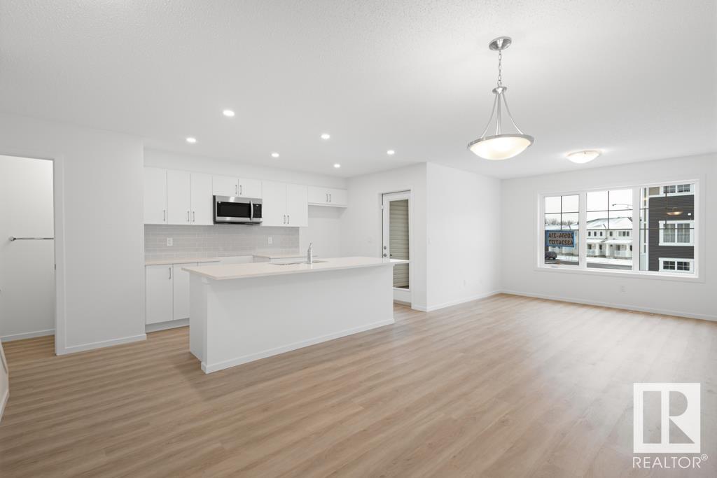      20431 16 AV NW , Edmonton,  ,T6M 2P7 ;  Listing Number: MLS E4420915