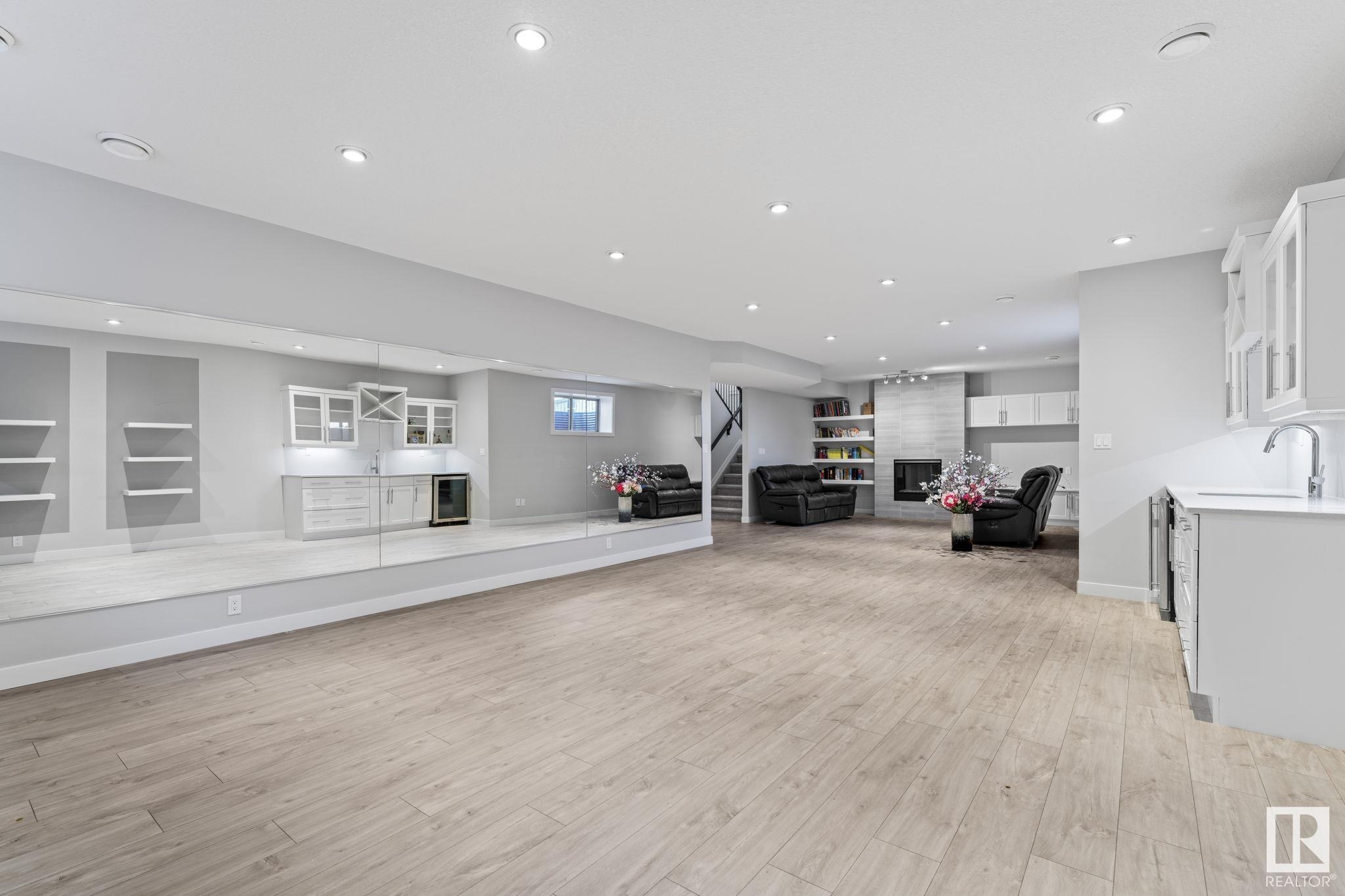      7311 MAY CM NW , Edmonton,  ,T6R 0V7 ;  Listing Number: MLS E4420918