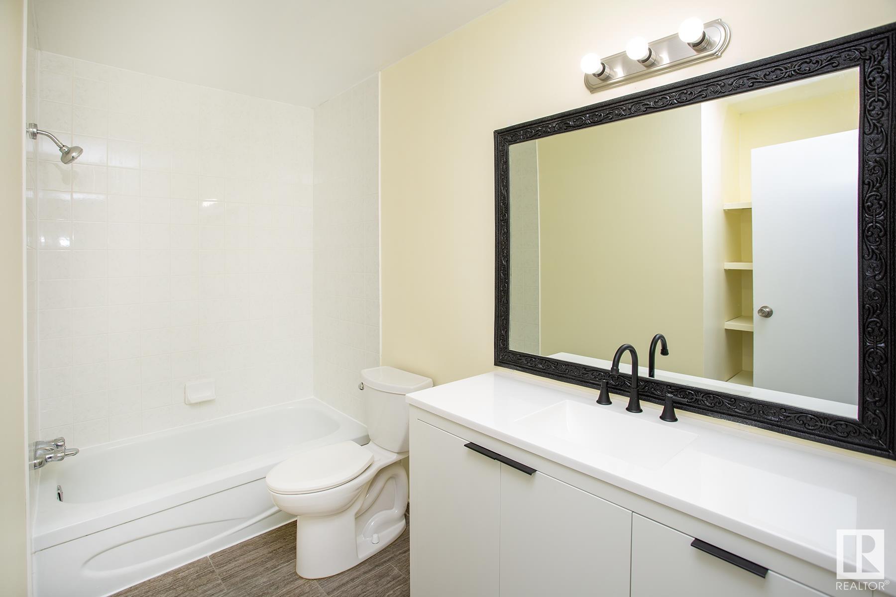      4 BELMEAD GARDENS GD NW , Edmonton,  ,T5T 1J1 ;  Listing Number: MLS E4420919
