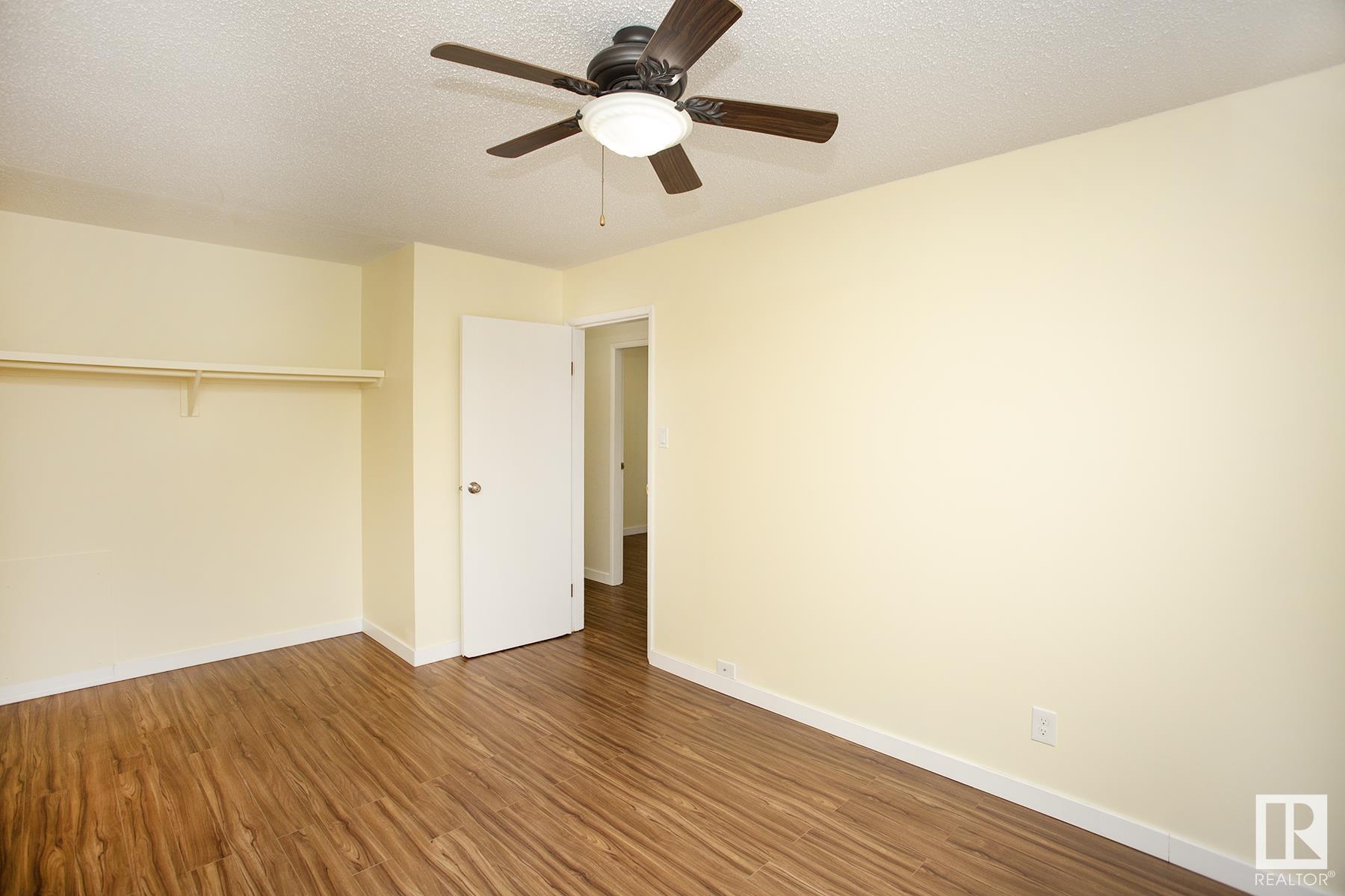      4 BELMEAD GARDENS GD NW , Edmonton,  ,T5T 1J1 ;  Listing Number: MLS E4420919