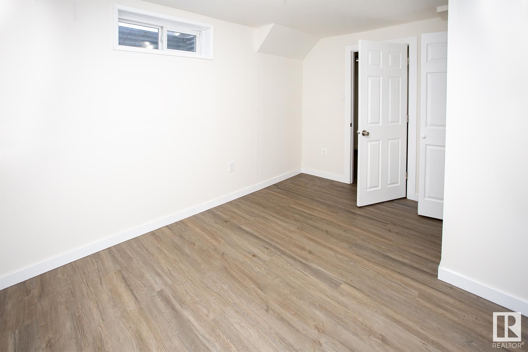      4 BELMEAD GARDENS GD NW , Edmonton,  ,T5T 1J1 ;  Listing Number: MLS E4420919