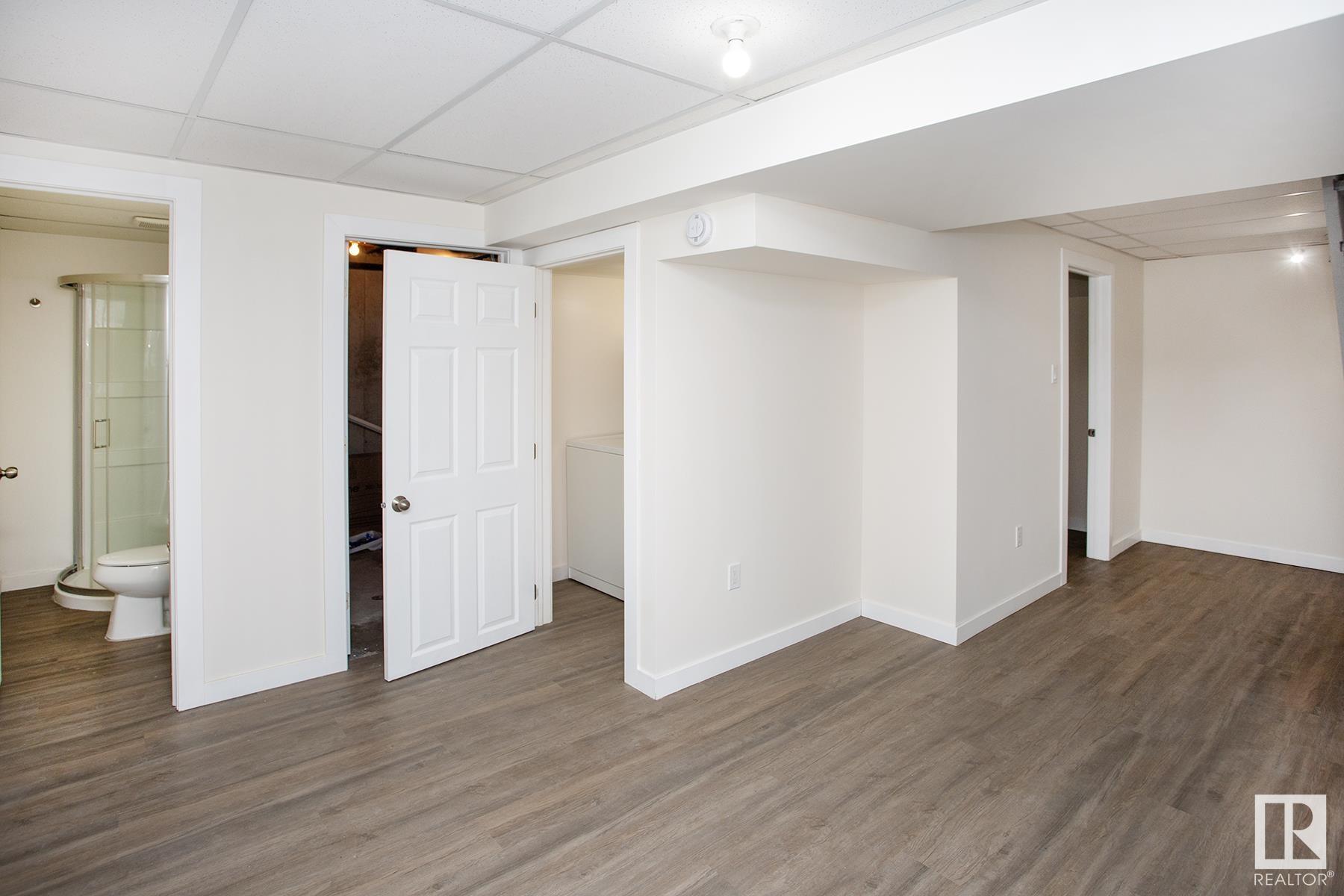      4 BELMEAD GARDENS GD NW , Edmonton,  ,T5T 1J1 ;  Listing Number: MLS E4420919