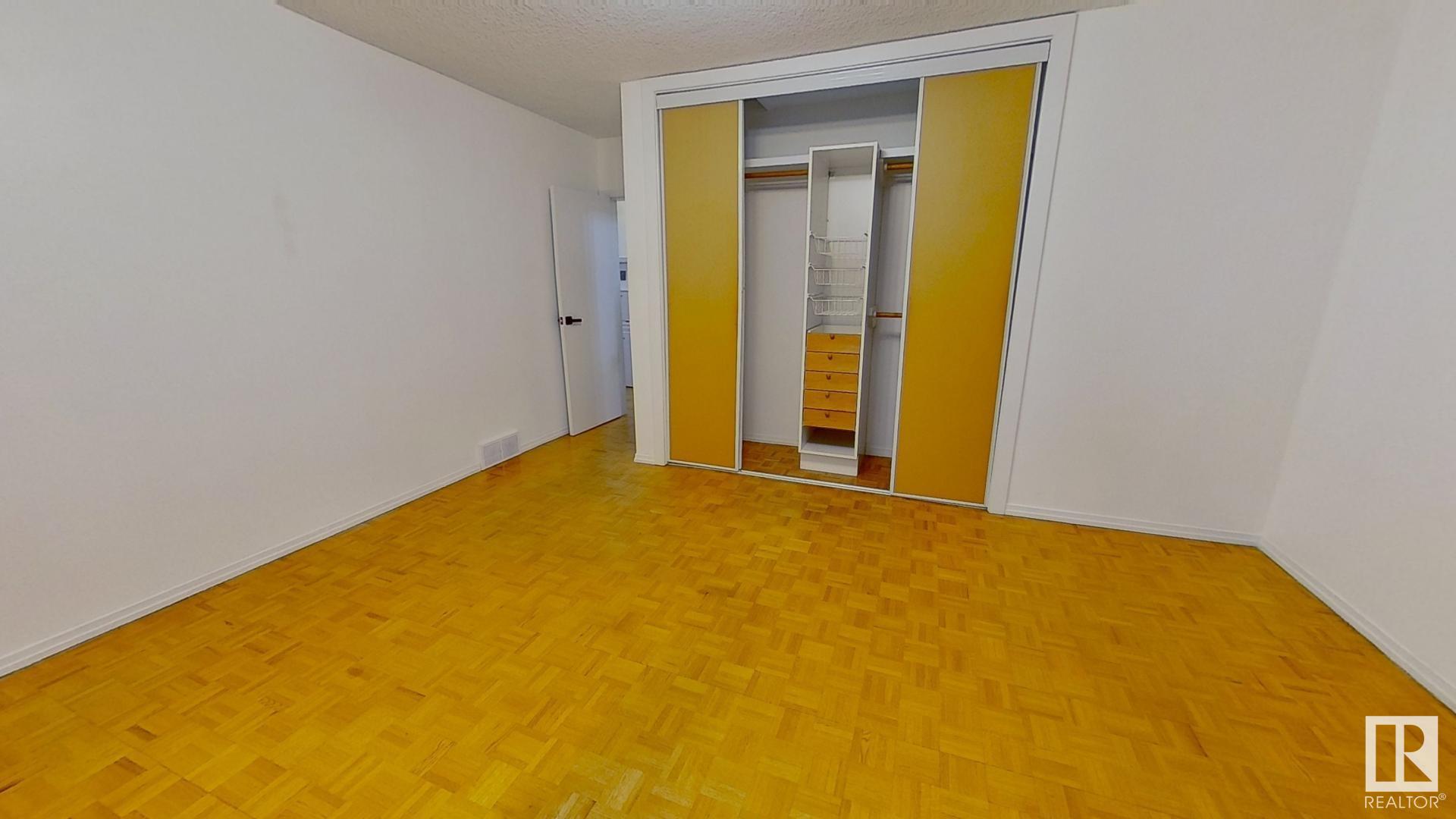      11037 85 AV NW , Edmonton,  ,T6G 0W5 ;  Listing Number: MLS E4420927