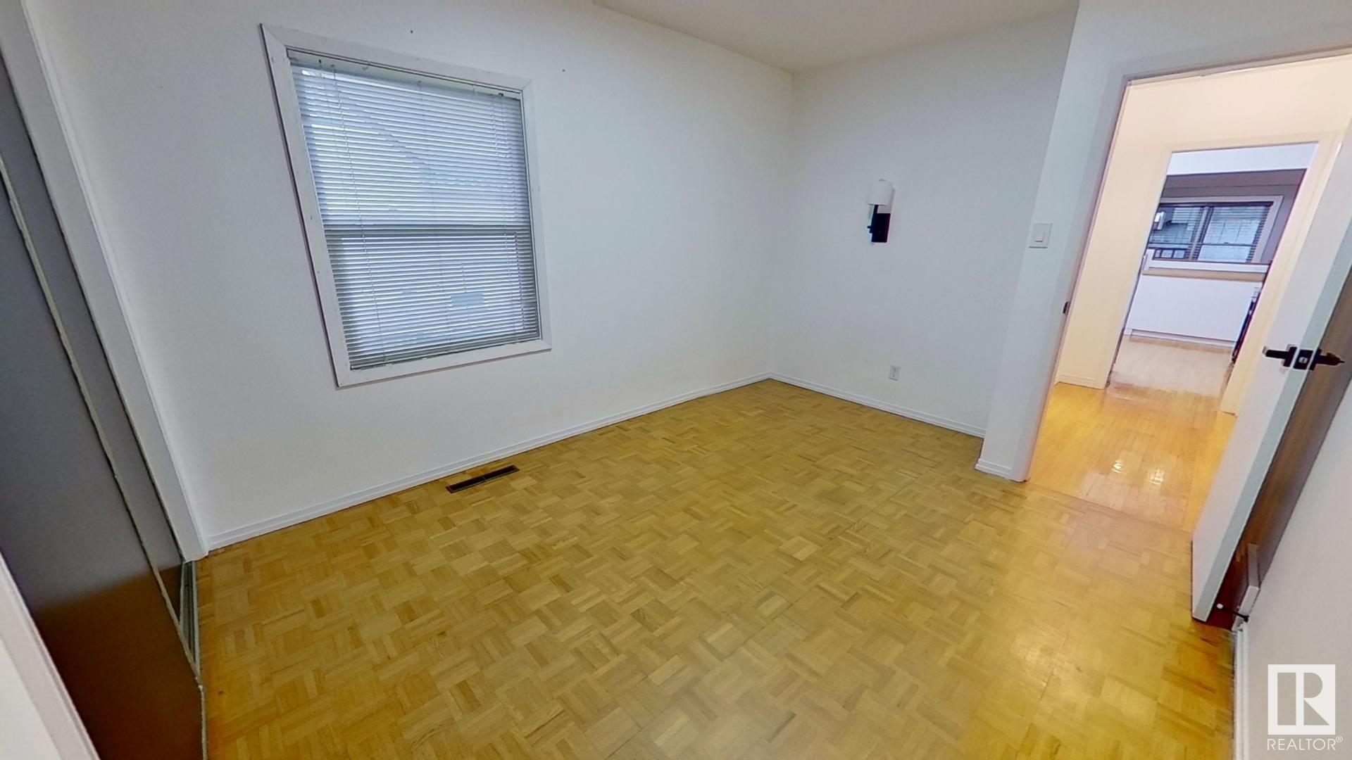      11037 85 AV NW , Edmonton,  ,T6G 0W5 ;  Listing Number: MLS E4420927