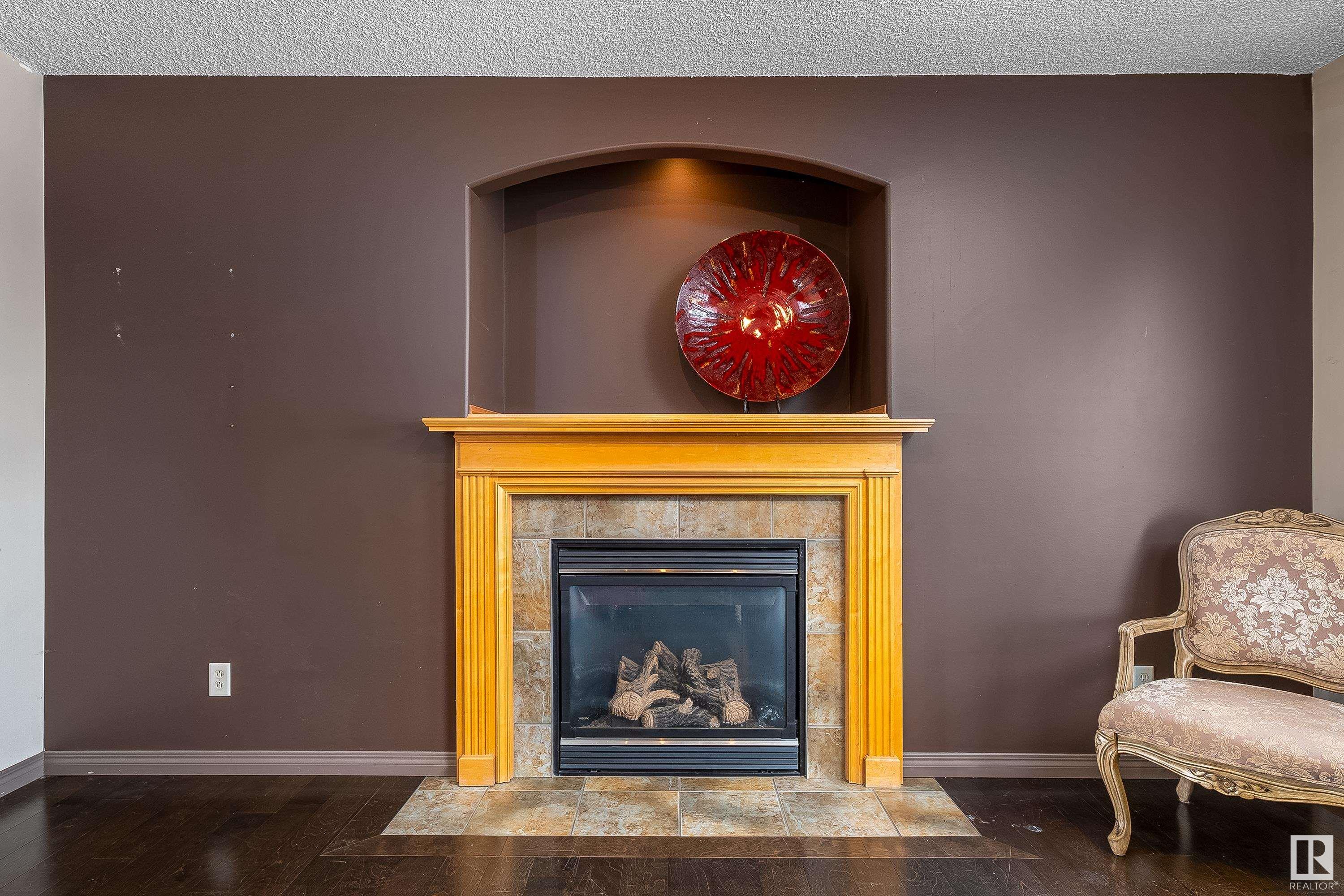      5639 204 ST NW , Edmonton,  ,T6M 2Z5 ;  Listing Number: MLS E4420937