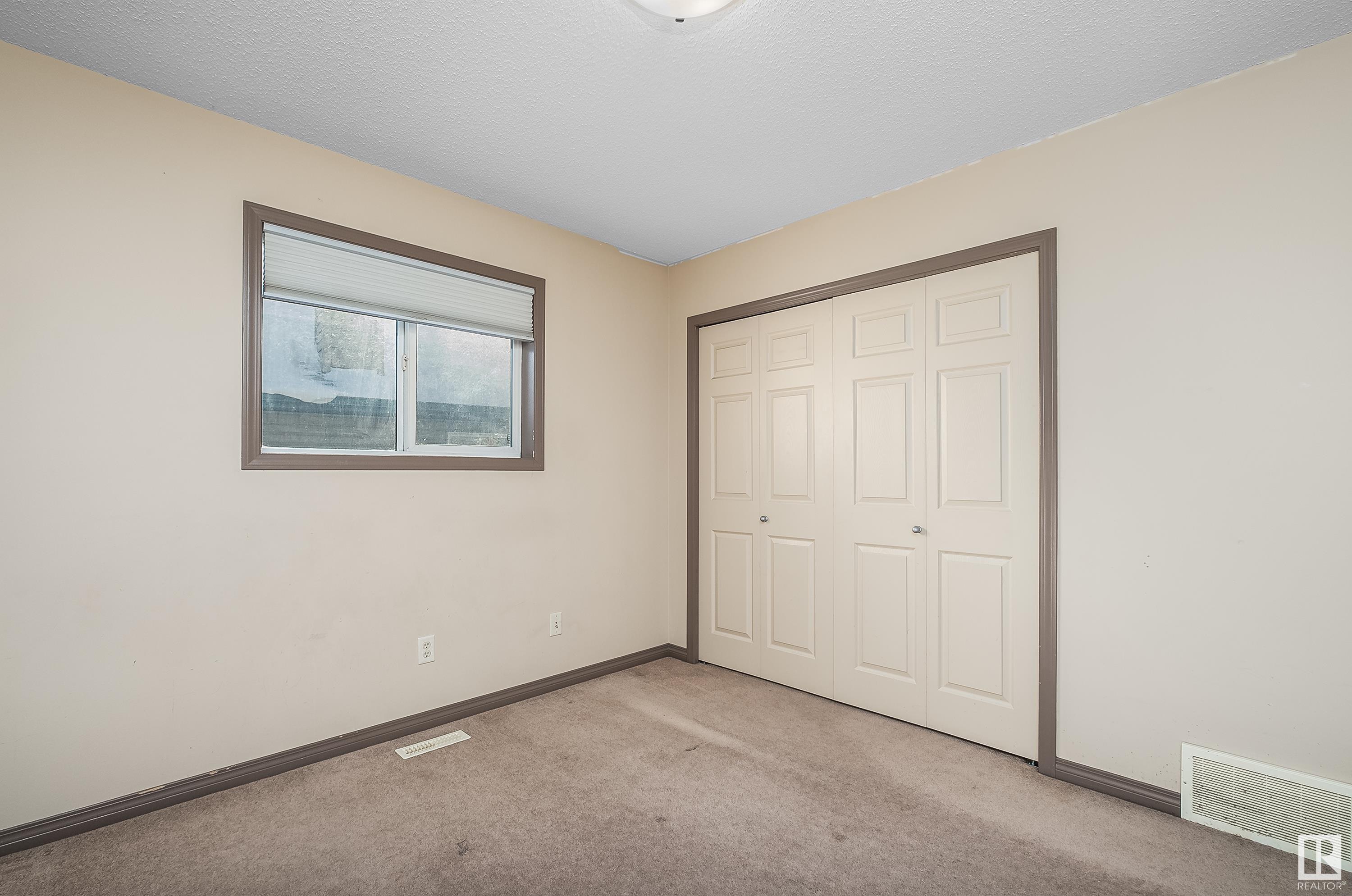      5639 204 ST NW , Edmonton,  ,T6M 2Z5 ;  Listing Number: MLS E4420937