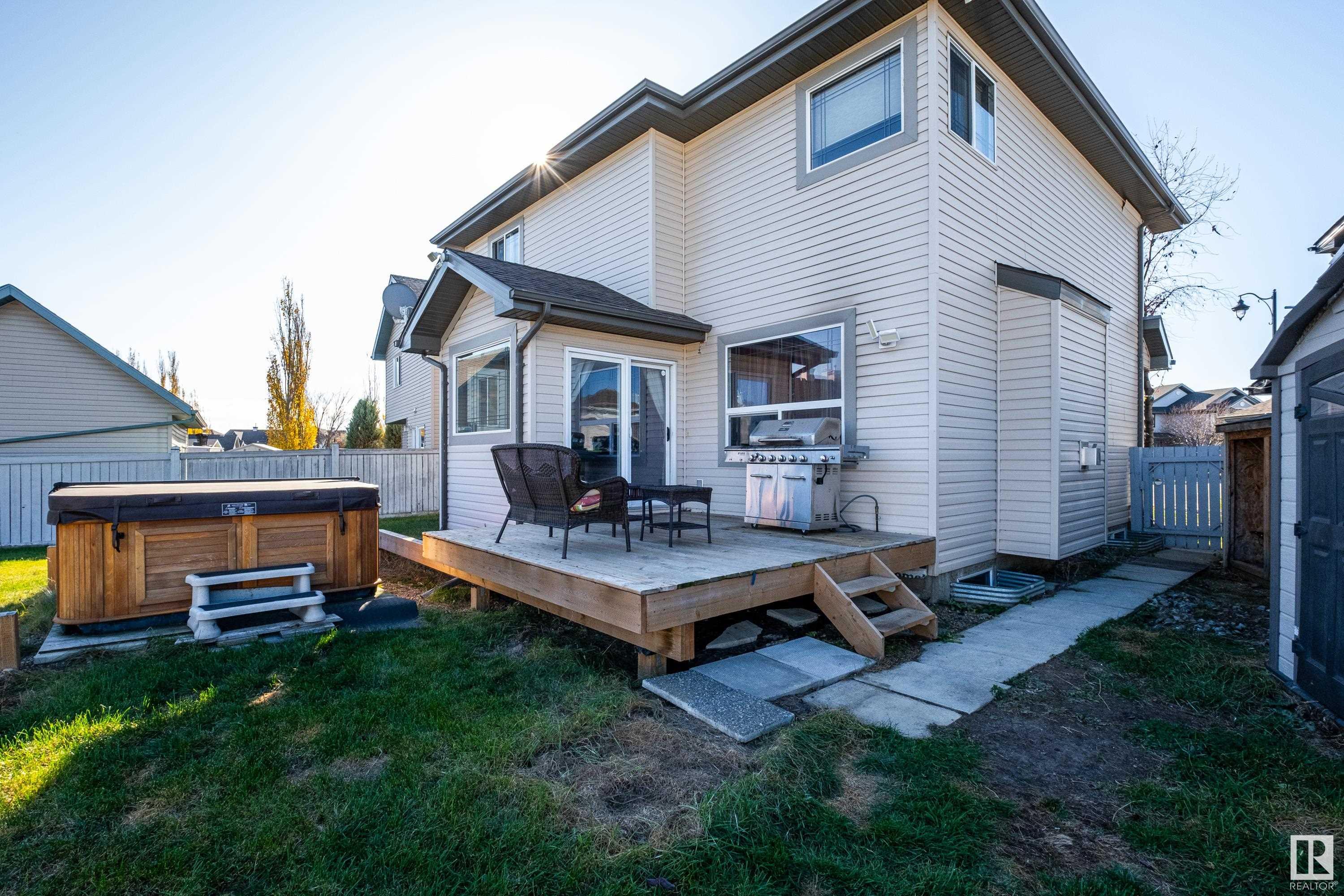      5639 204 ST NW , Edmonton,  ,T6M 2Z5 ;  Listing Number: MLS E4420937