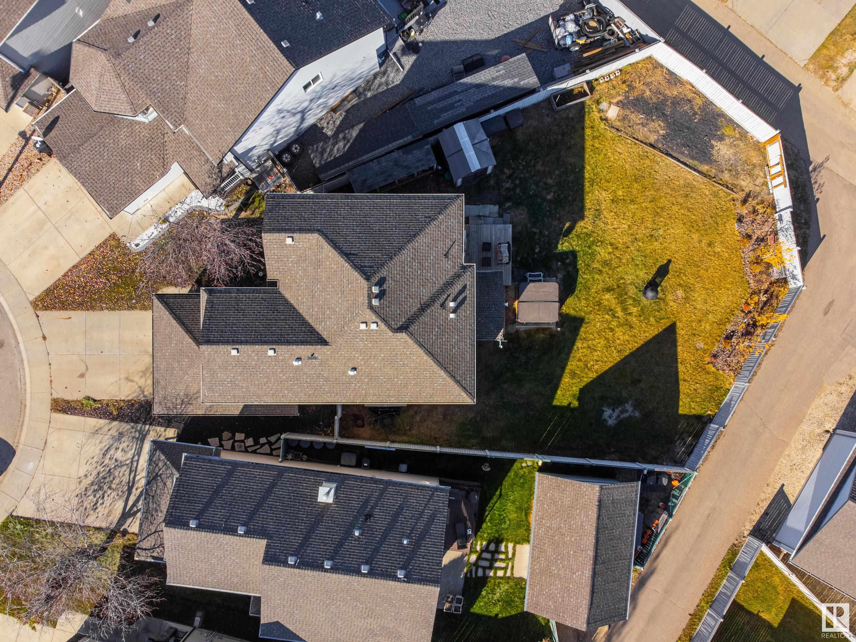      5639 204 ST NW , Edmonton,  ,T6M 2Z5 ;  Listing Number: MLS E4420937