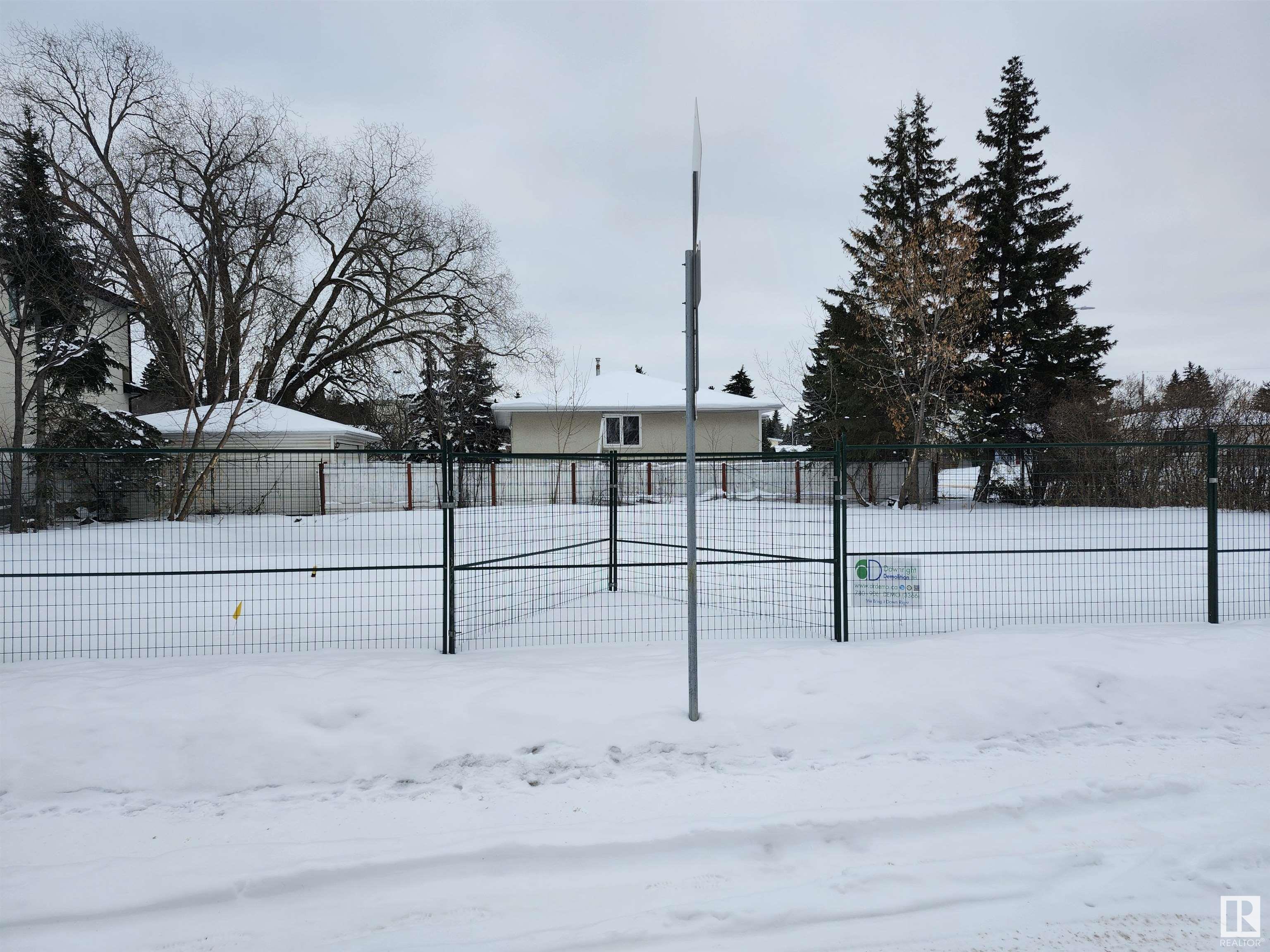      5305 109 ST NW , Edmonton,  ,T6H 3A5 ;  Listing Number: MLS E4420943