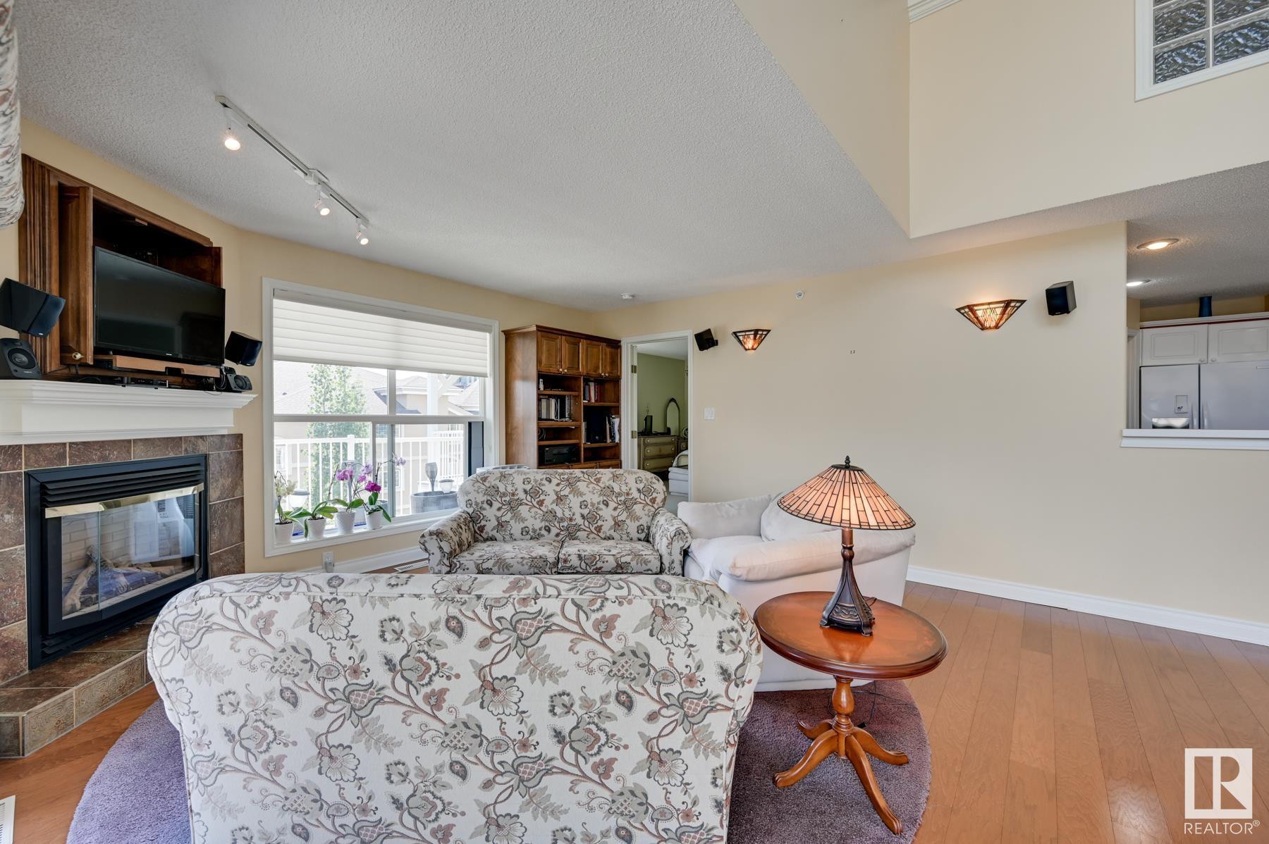      #504 10221 111 ST NW , Edmonton,  ,T5K 2W5 ;  Listing Number: MLS E4420945