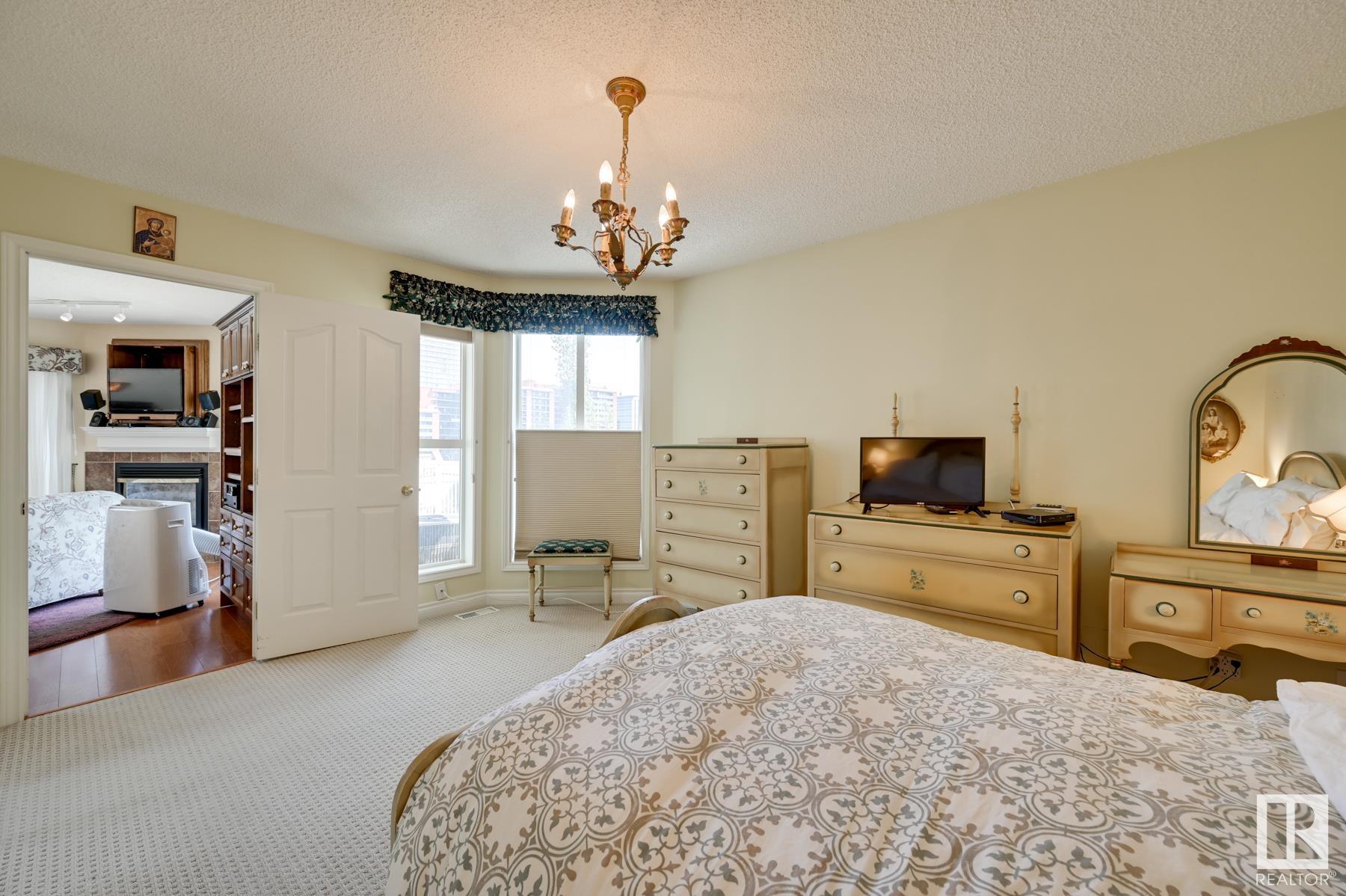      #504 10221 111 ST NW , Edmonton,  ,T5K 2W5 ;  Listing Number: MLS E4420945