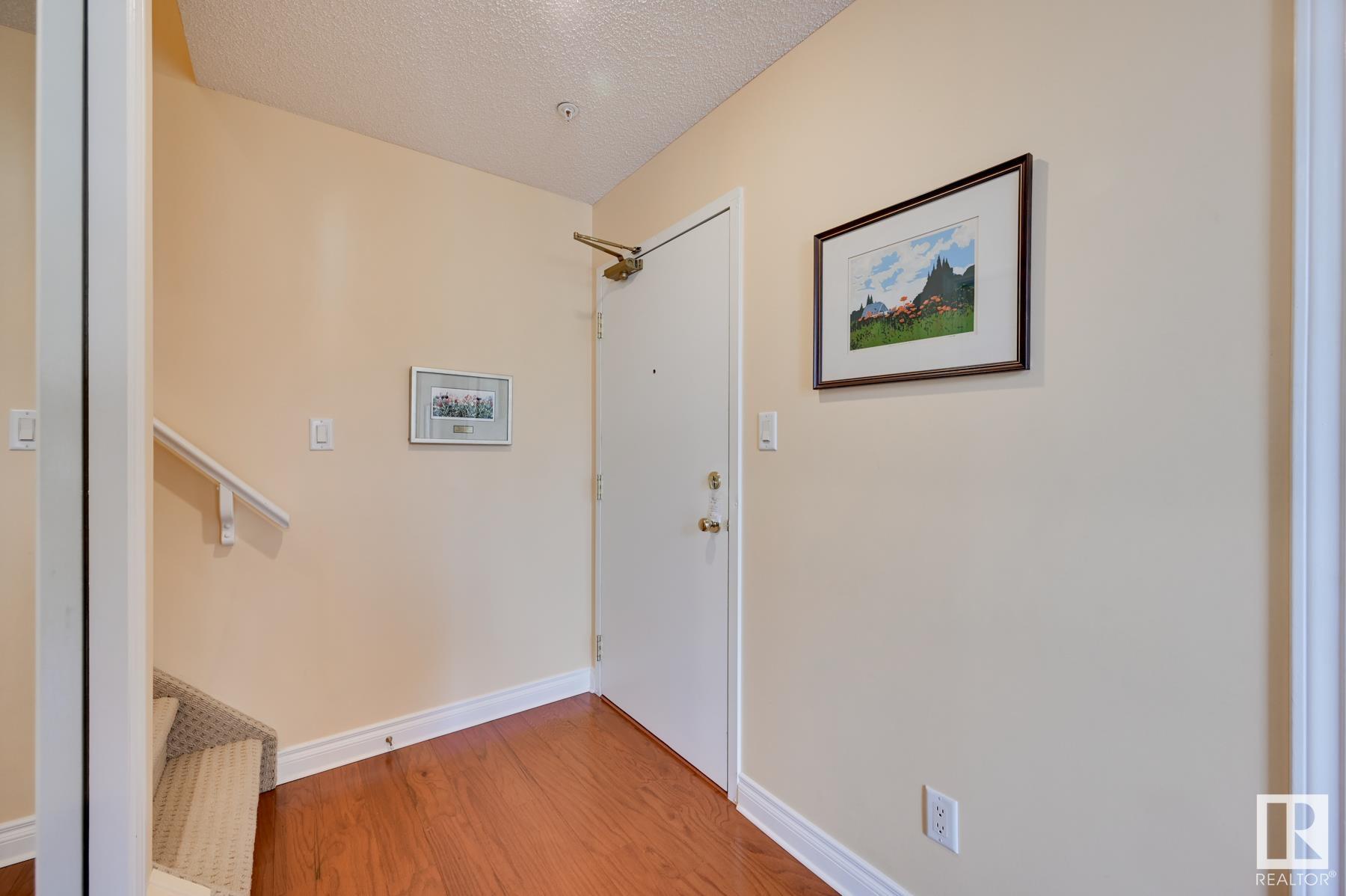      #504 10221 111 ST NW , Edmonton,  ,T5K 2W5 ;  Listing Number: MLS E4420945
