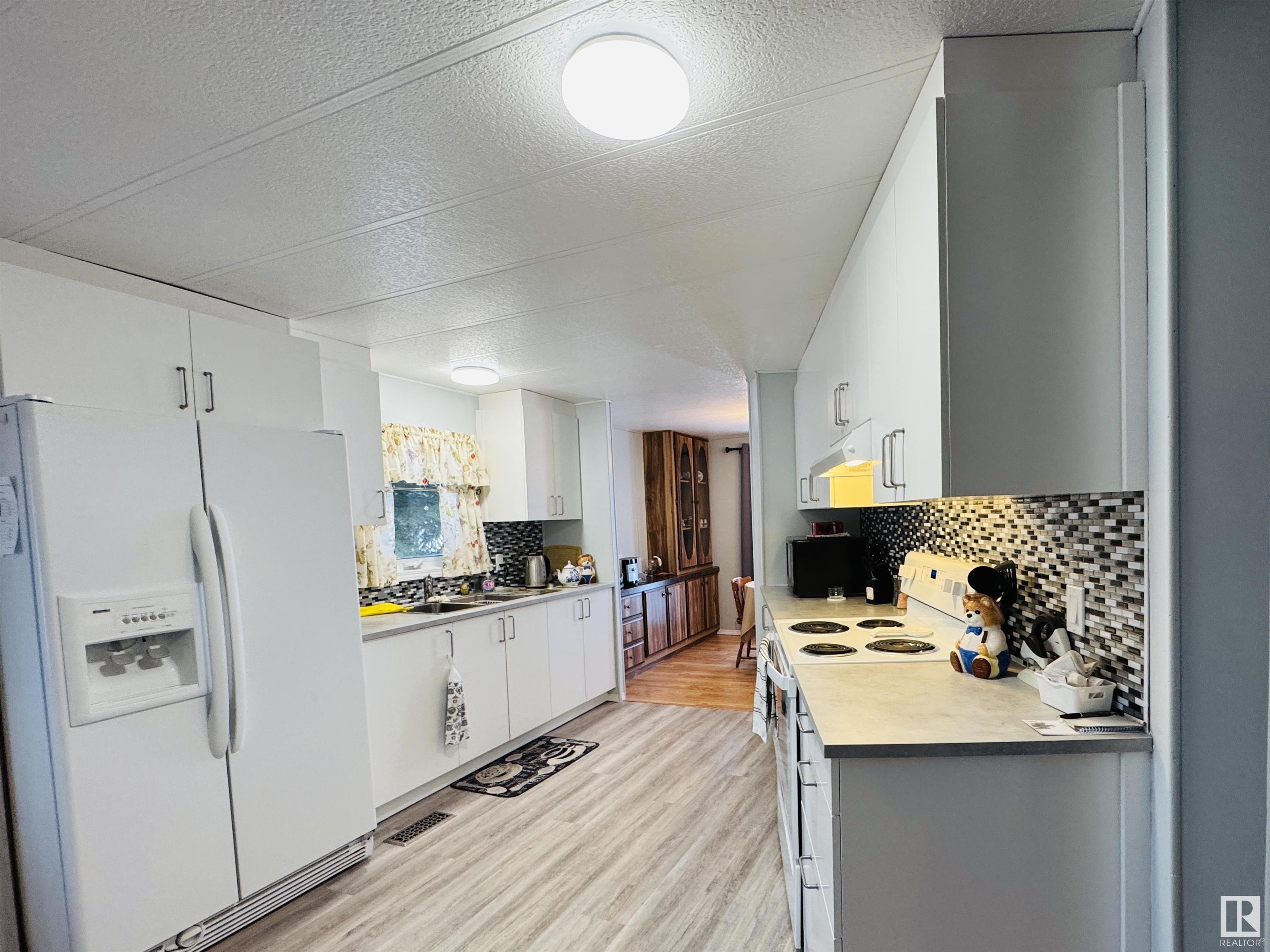      #28 12604 153 AV NW , Edmonton,  ,T5X 4M7 ;  Listing Number: MLS E4420948