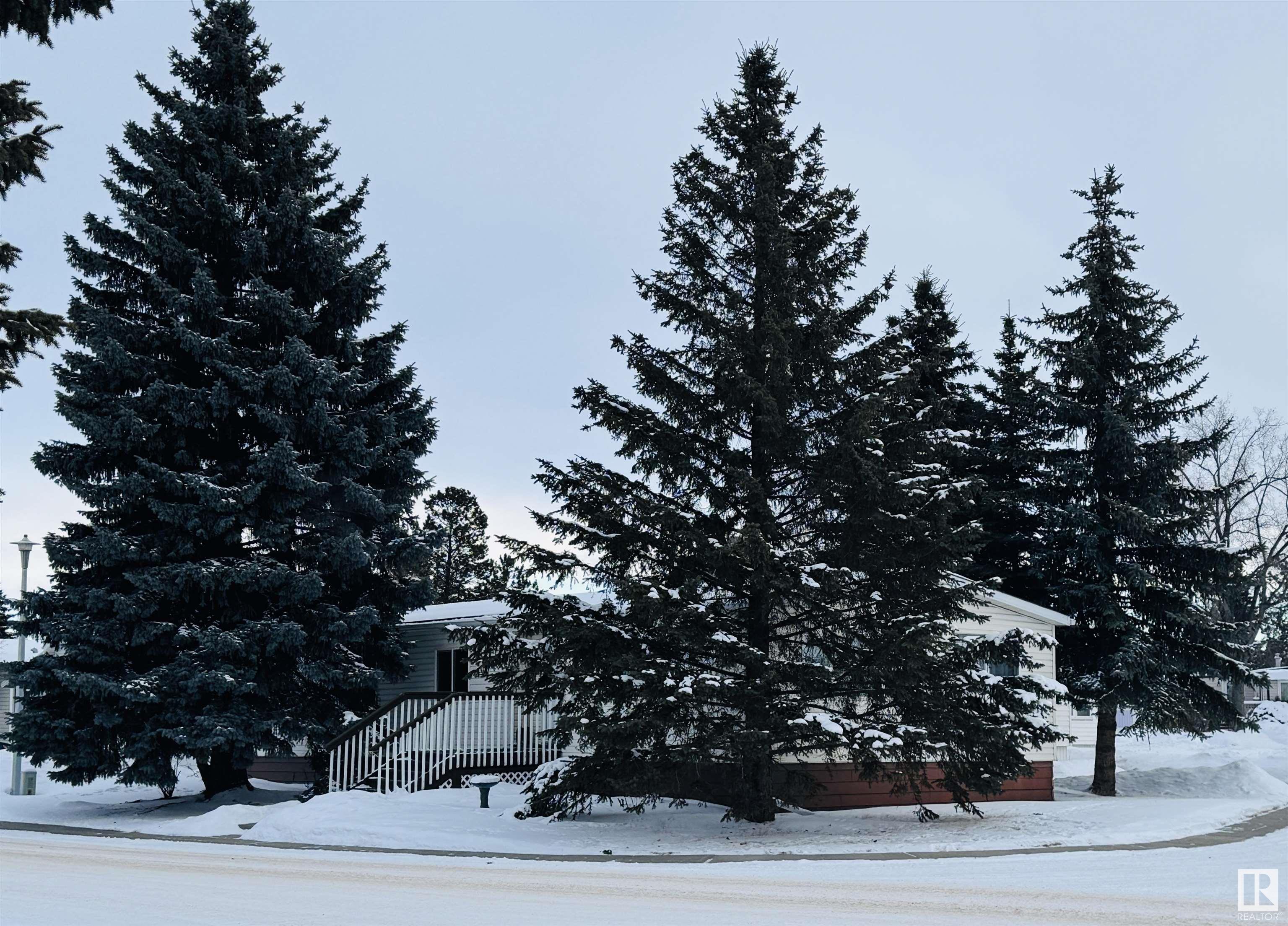      #28 12604 153 AV NW , Edmonton,  ,T5X 4M7 ;  Listing Number: MLS E4420948