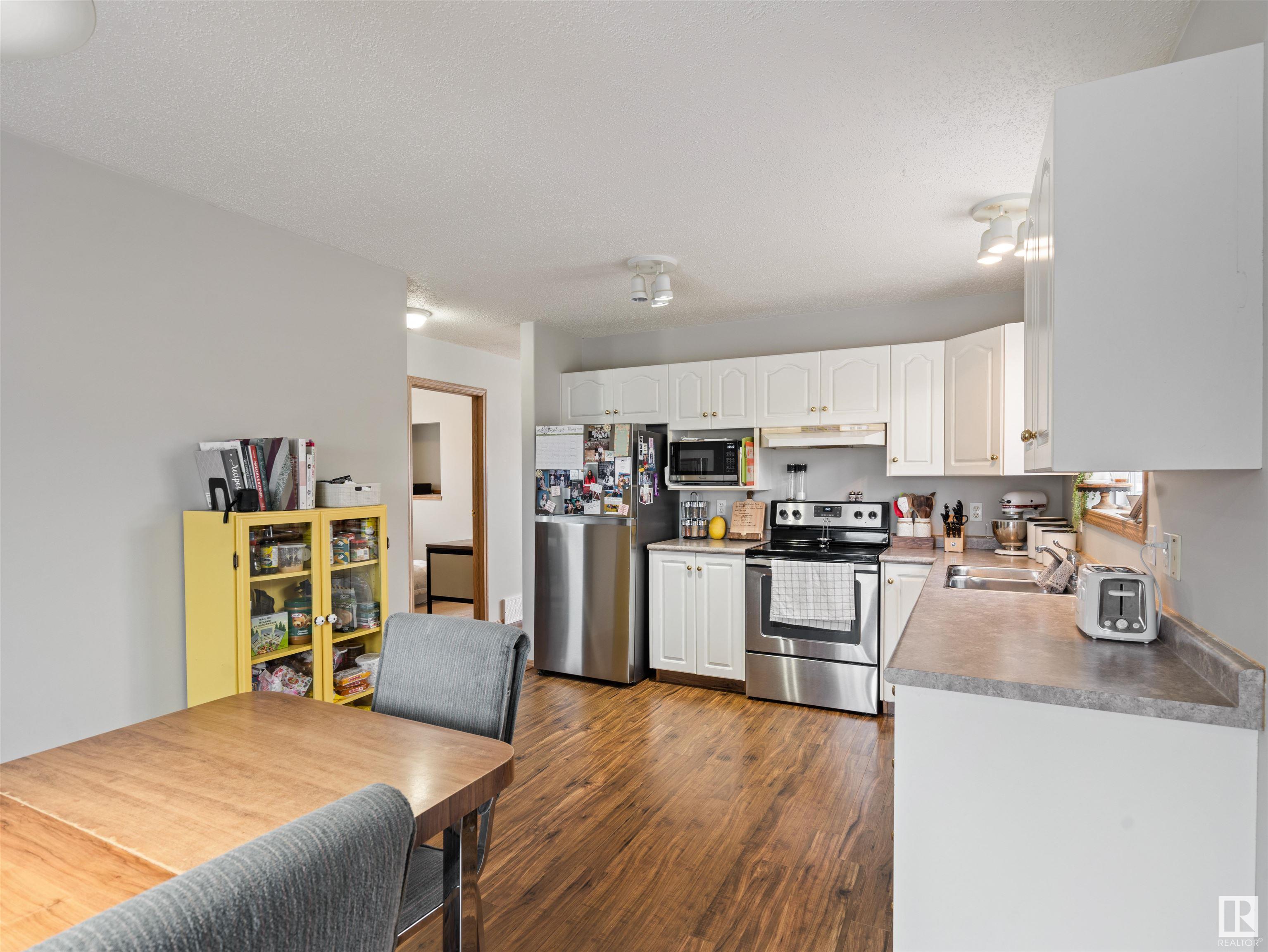      1310 8 AV , Cold Lake,  ,T9M 1N6 ;  Listing Number: MLS E4420950
