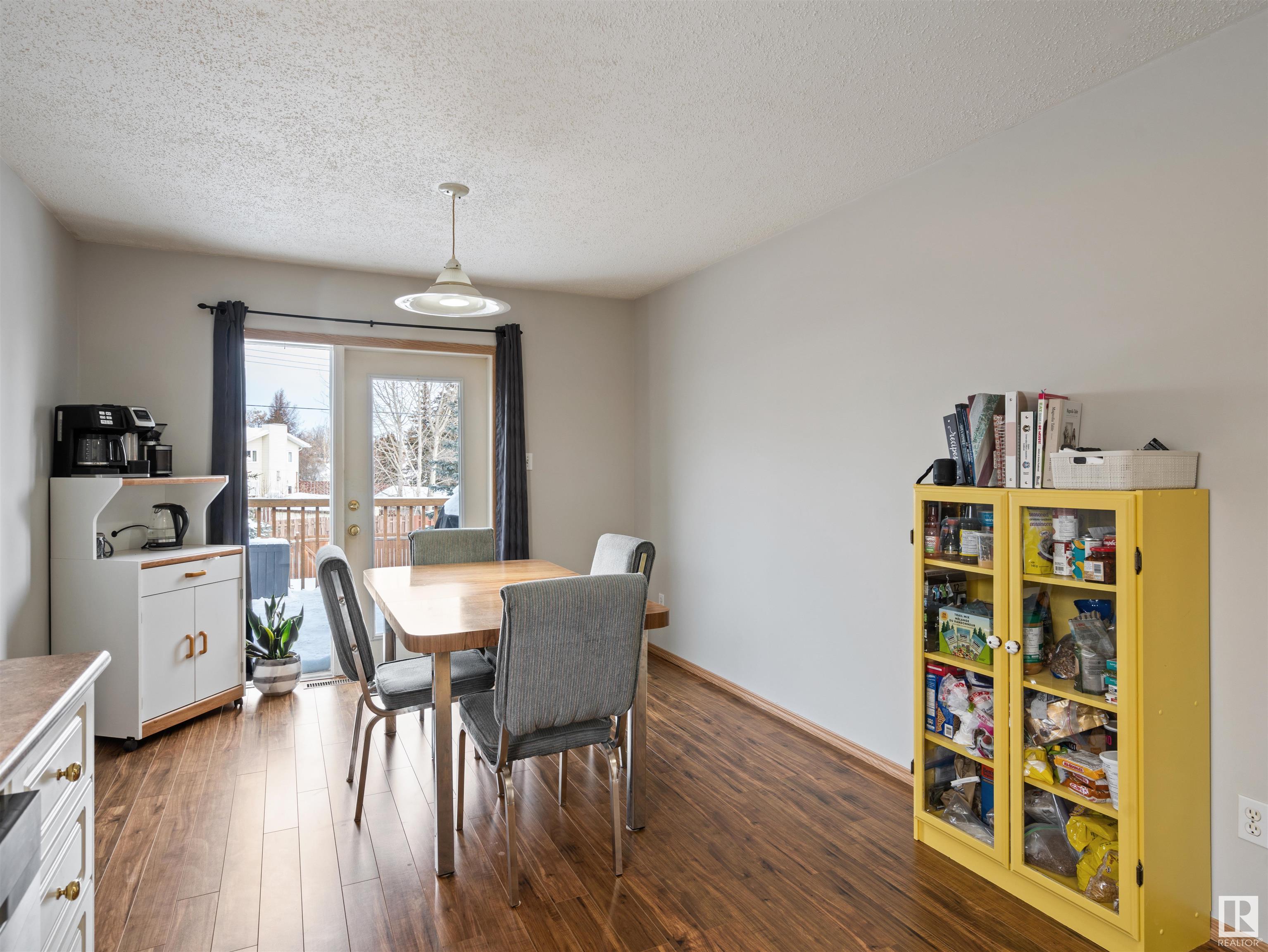      1310 8 AV , Cold Lake,  ,T9M 1N6 ;  Listing Number: MLS E4420950