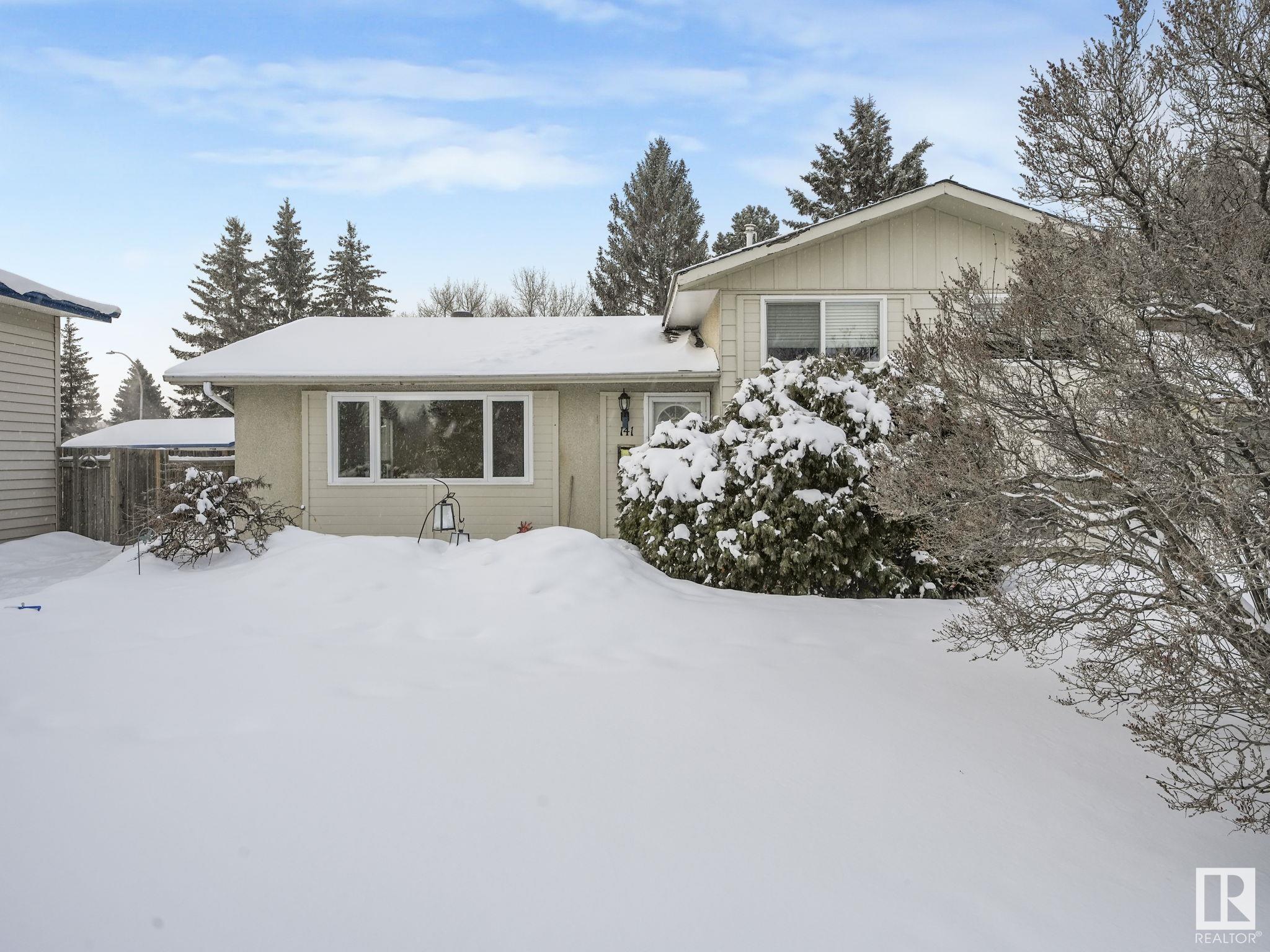      141 HOMESTEAD CR NW , Edmonton,  ,T5A 2Y1 ;  Listing Number: MLS E4420951