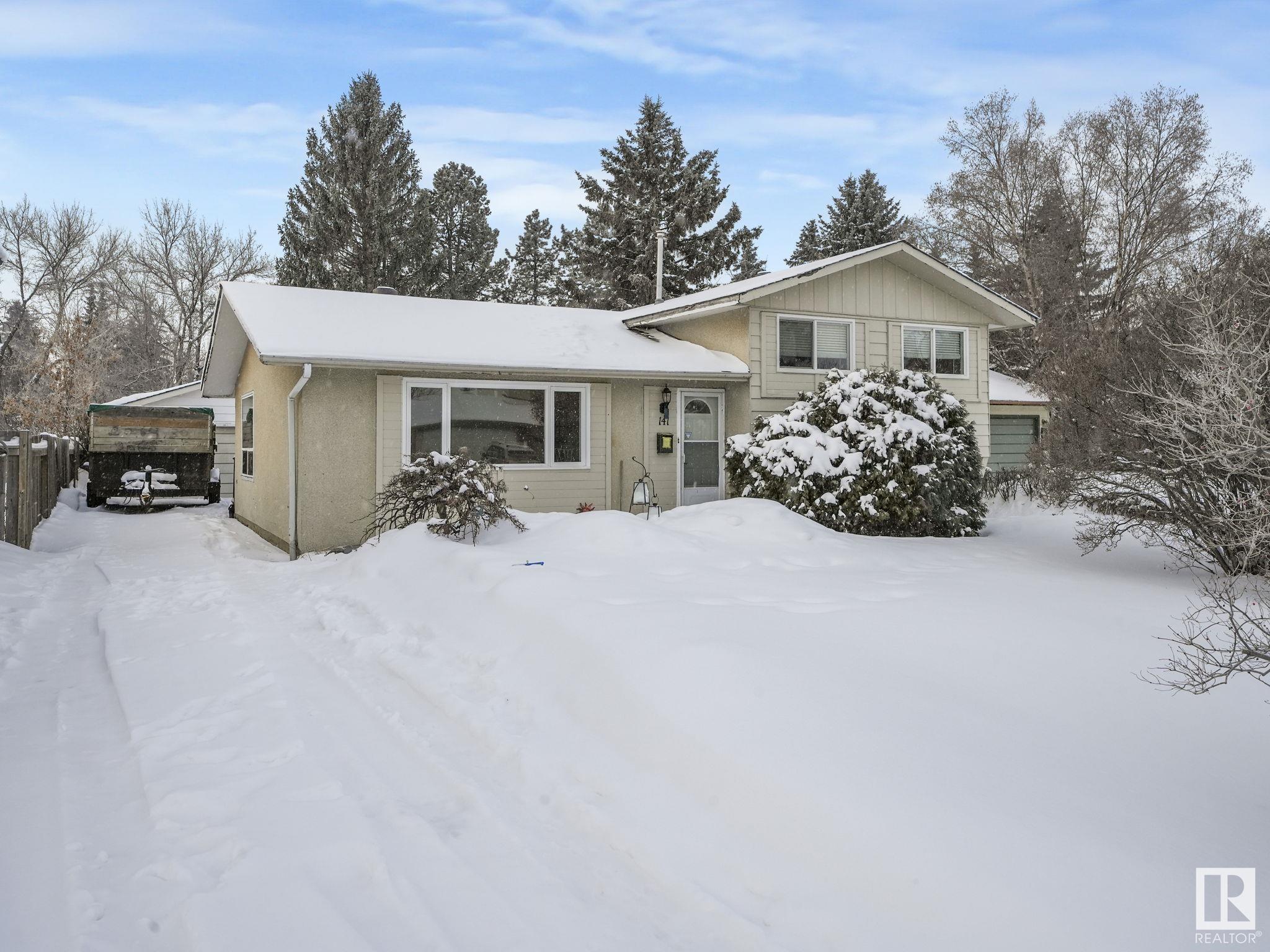      141 HOMESTEAD CR NW , Edmonton,  ,T5A 2Y1 ;  Listing Number: MLS E4420951