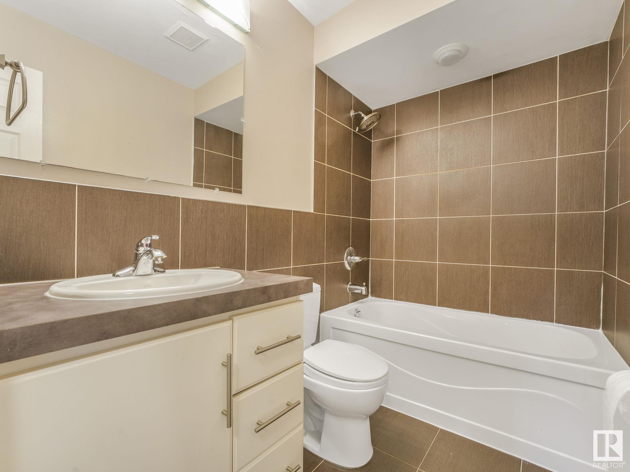      141 HOMESTEAD CR NW , Edmonton,  ,T5A 2Y1 ;  Listing Number: MLS E4420951
