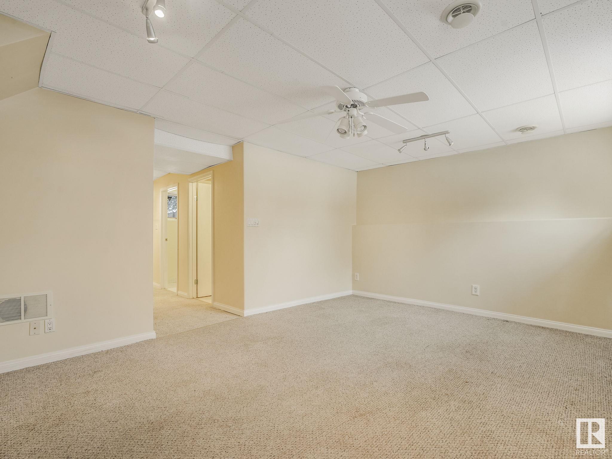      141 HOMESTEAD CR NW , Edmonton,  ,T5A 2Y1 ;  Listing Number: MLS E4420951