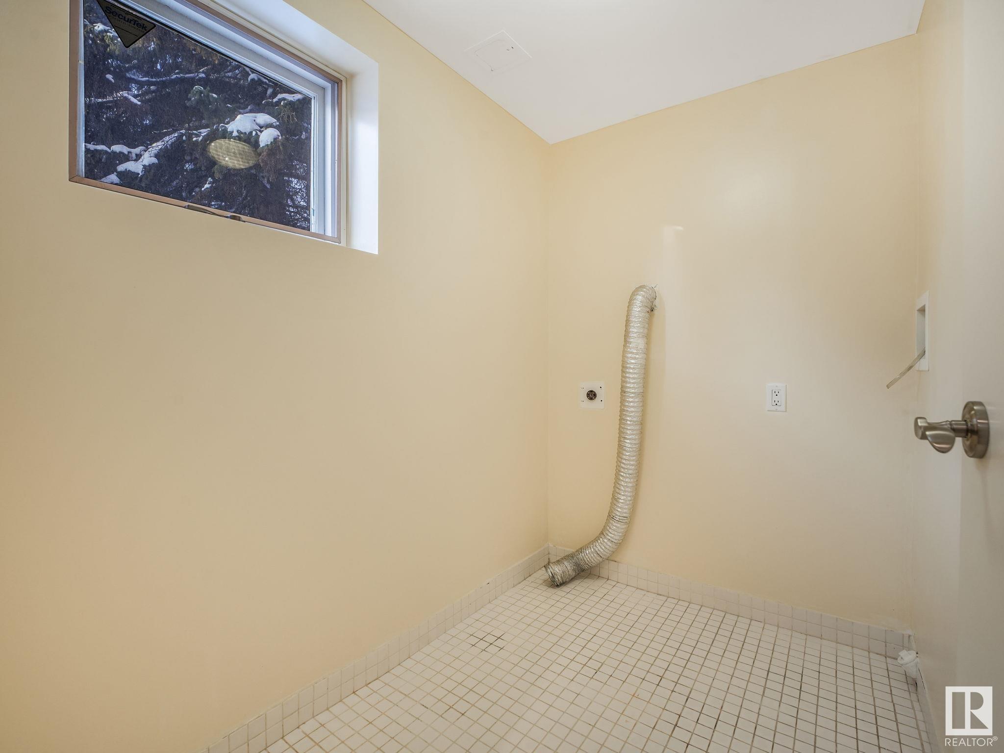      141 HOMESTEAD CR NW , Edmonton,  ,T5A 2Y1 ;  Listing Number: MLS E4420951