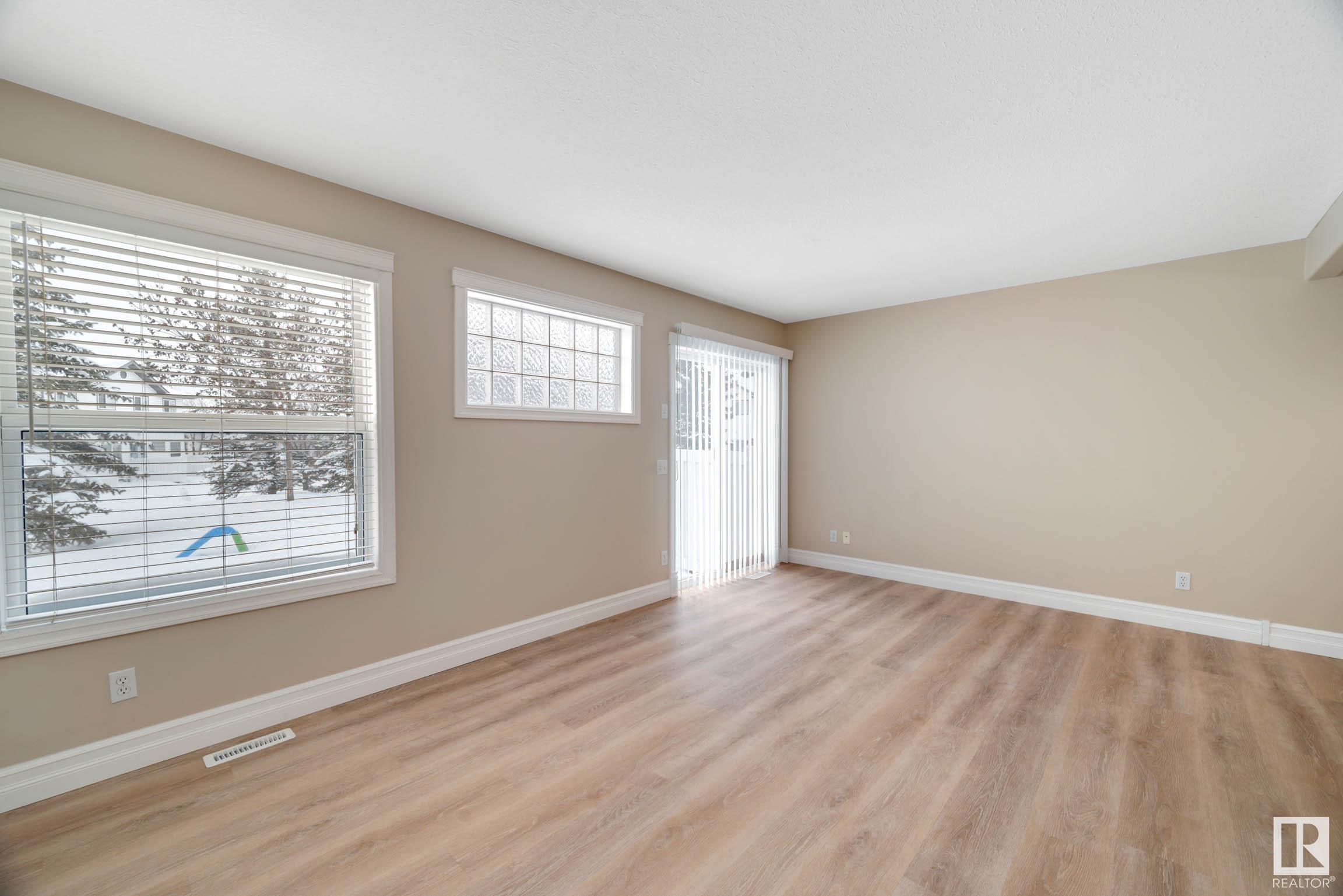      #70 16823 84 ST NW , Edmonton,  ,T5Z 3S4 ;  Listing Number: MLS E4420952