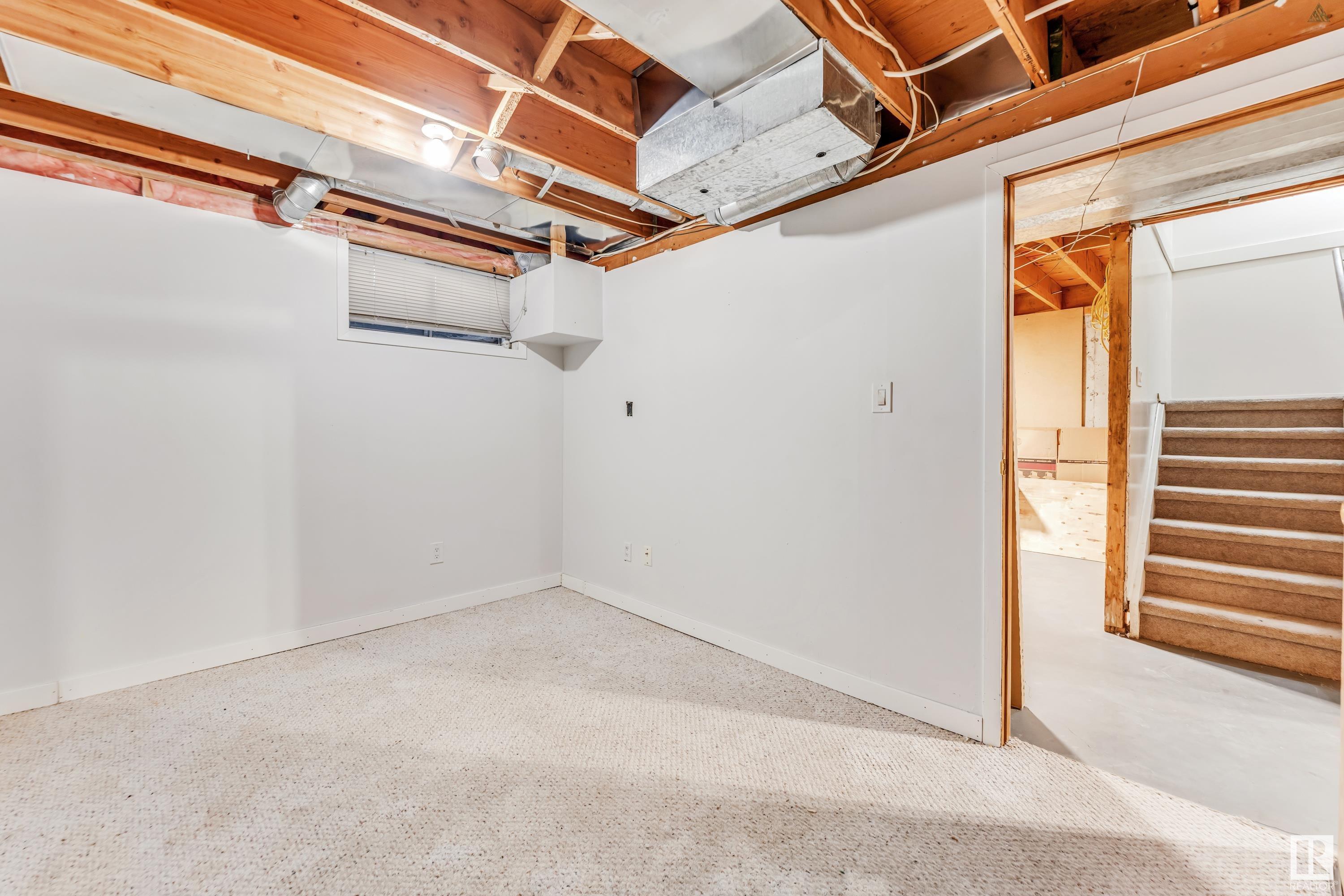     3538 42 ST NW , Edmonton,  ,T6L 5A1 ;  Listing Number: MLS E4420957