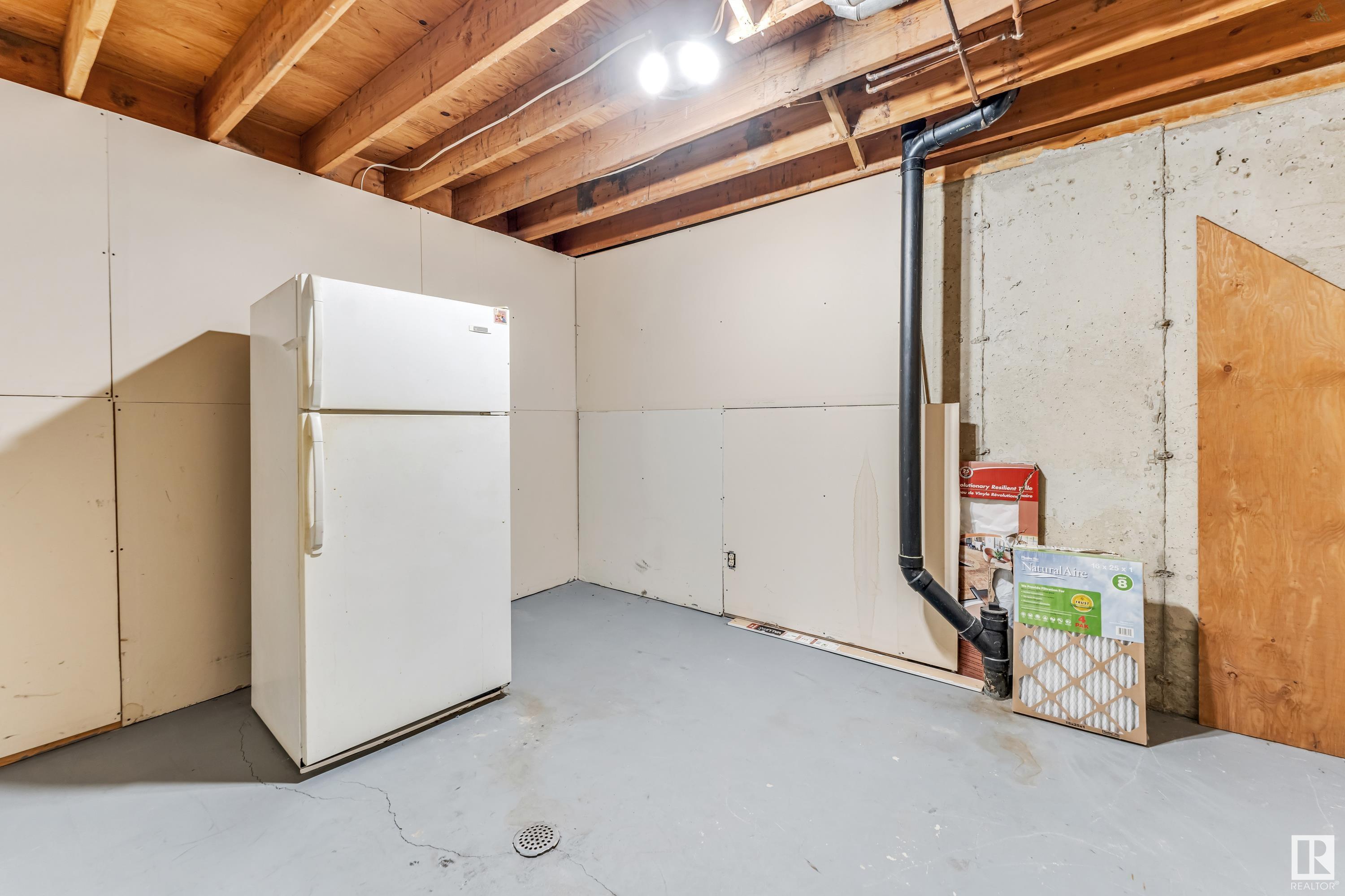      3538 42 ST NW , Edmonton,  ,T6L 5A1 ;  Listing Number: MLS E4420957