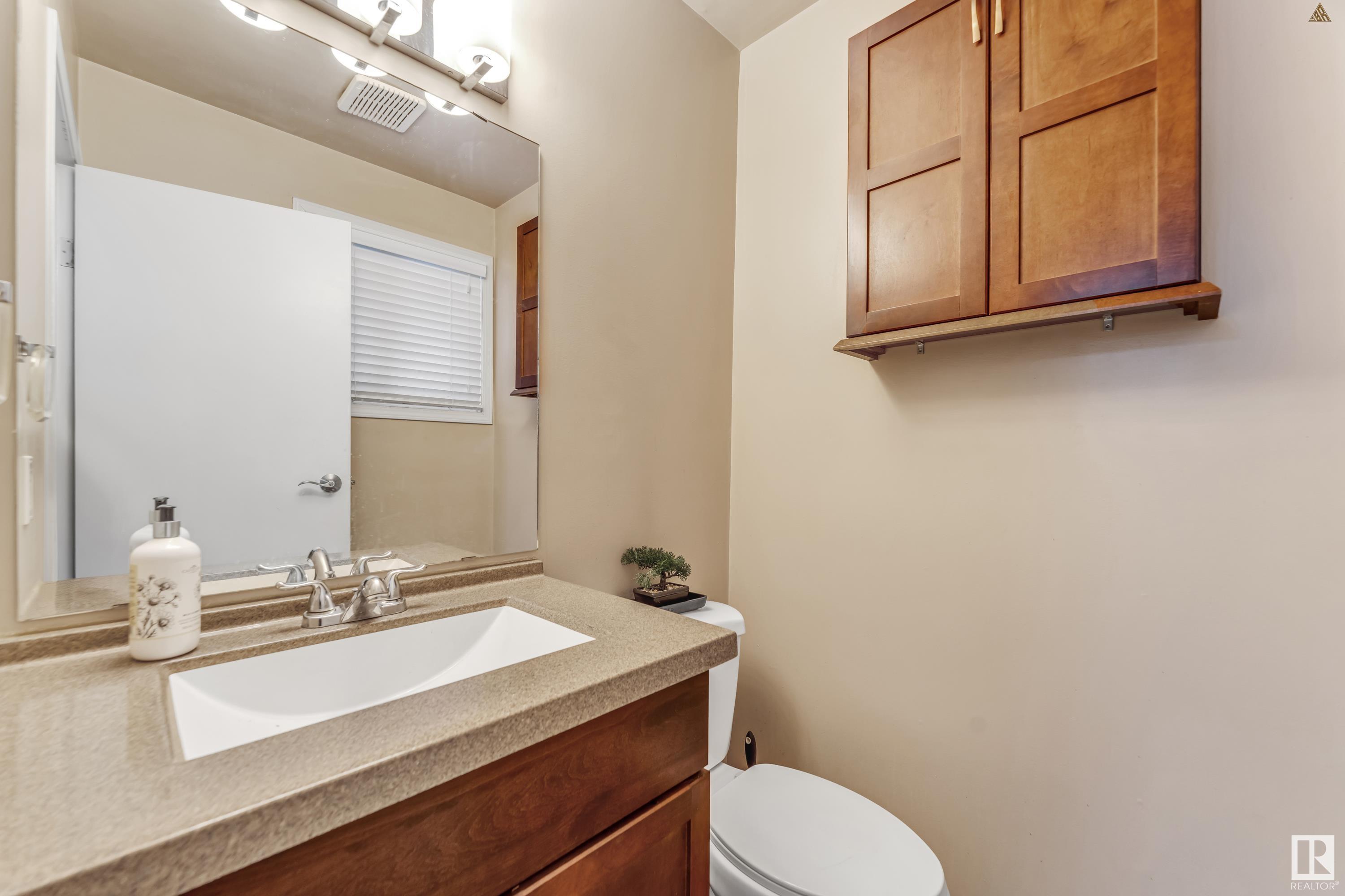      3538 42 ST NW , Edmonton,  ,T6L 5A1 ;  Listing Number: MLS E4420957
