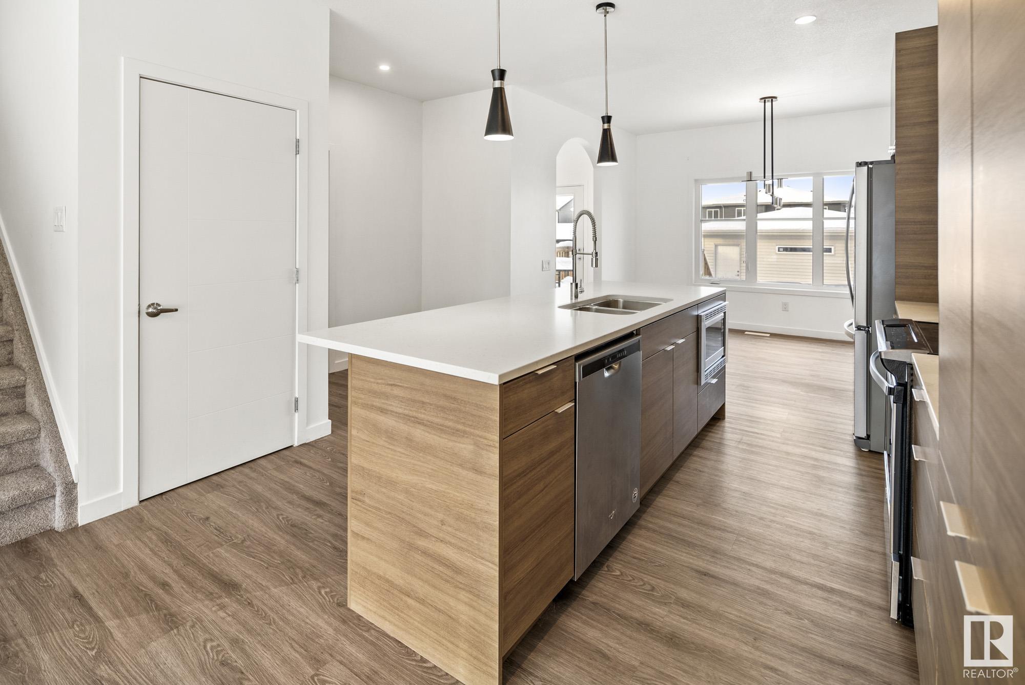      38 BRUNSWYCK CR , Spruce Grove,  ,T7X 0Y9 ;  Listing Number: MLS E4420960