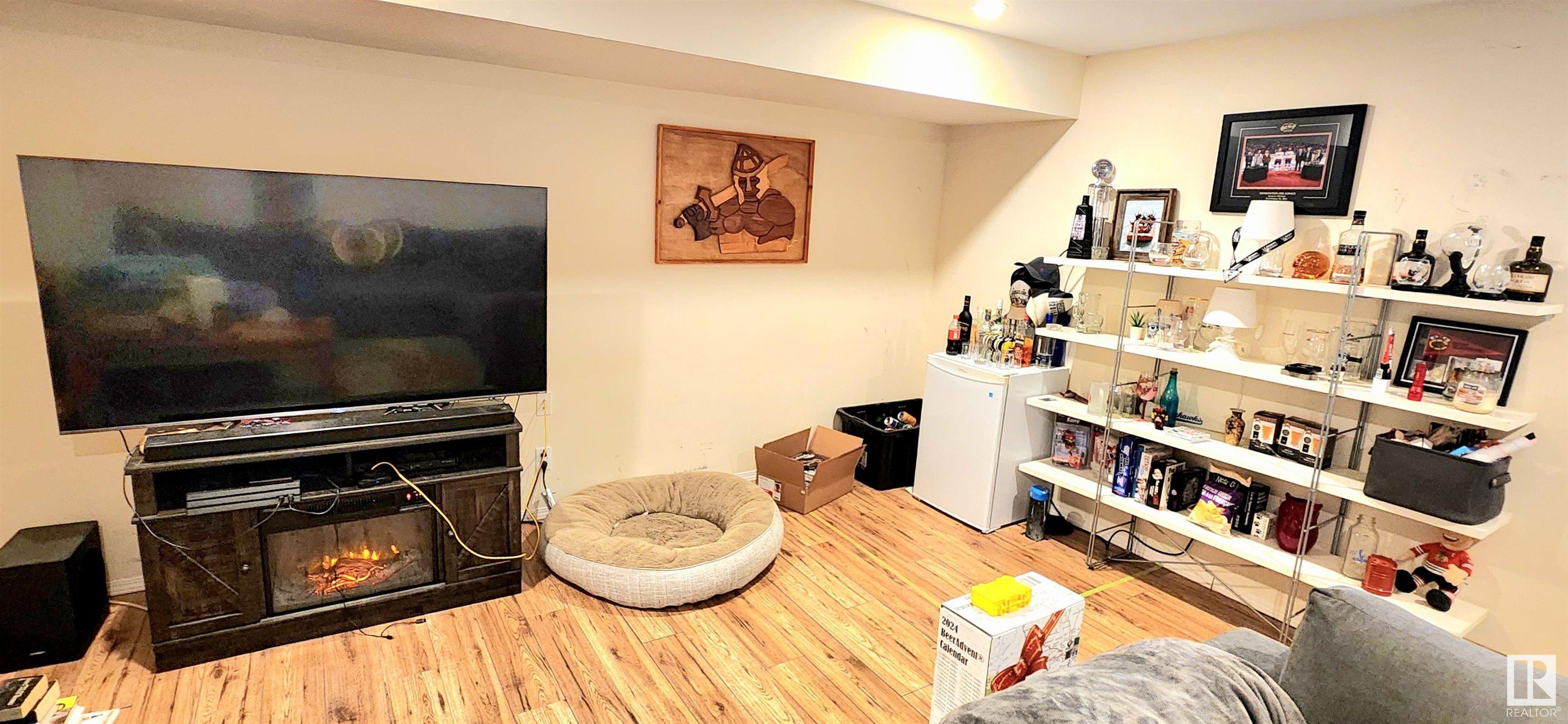      #34 130 HYNDMAN CR NW , Edmonton,  ,T5A 0E8 ;  Listing Number: MLS E4420961